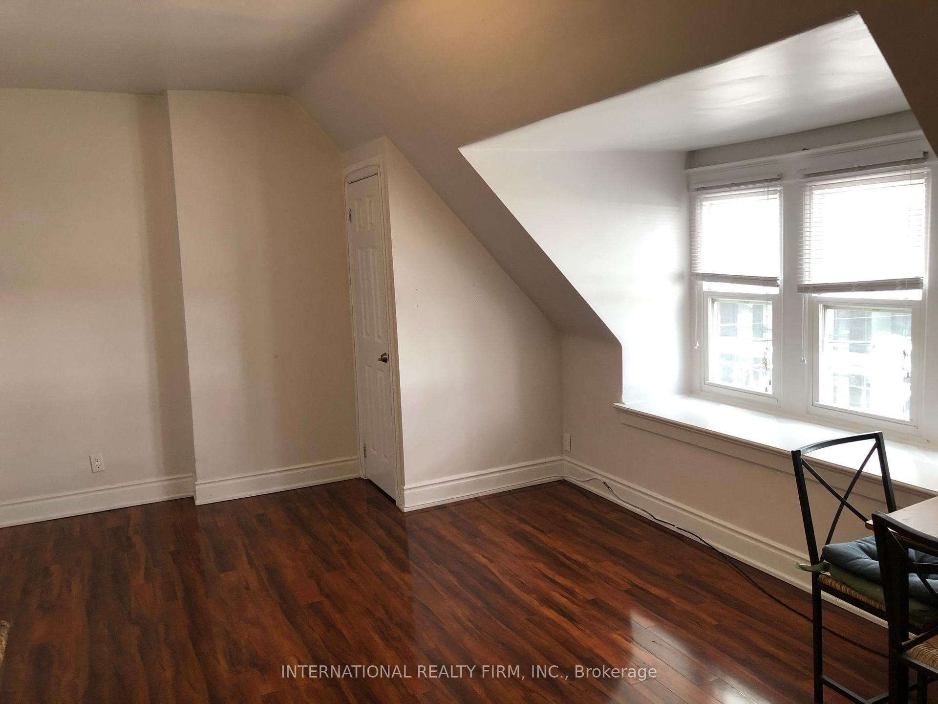 197 Dundas Street E 1A #1A — photo 1