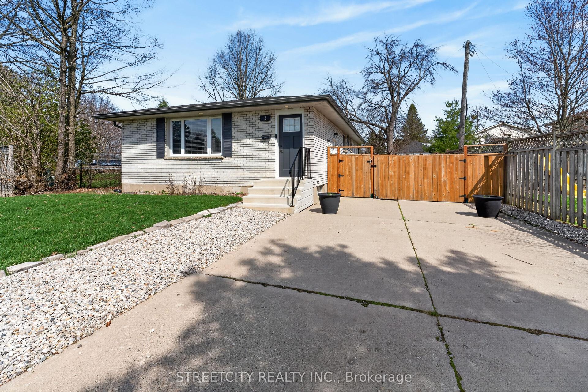 3 Brinkman Court — photo 1
