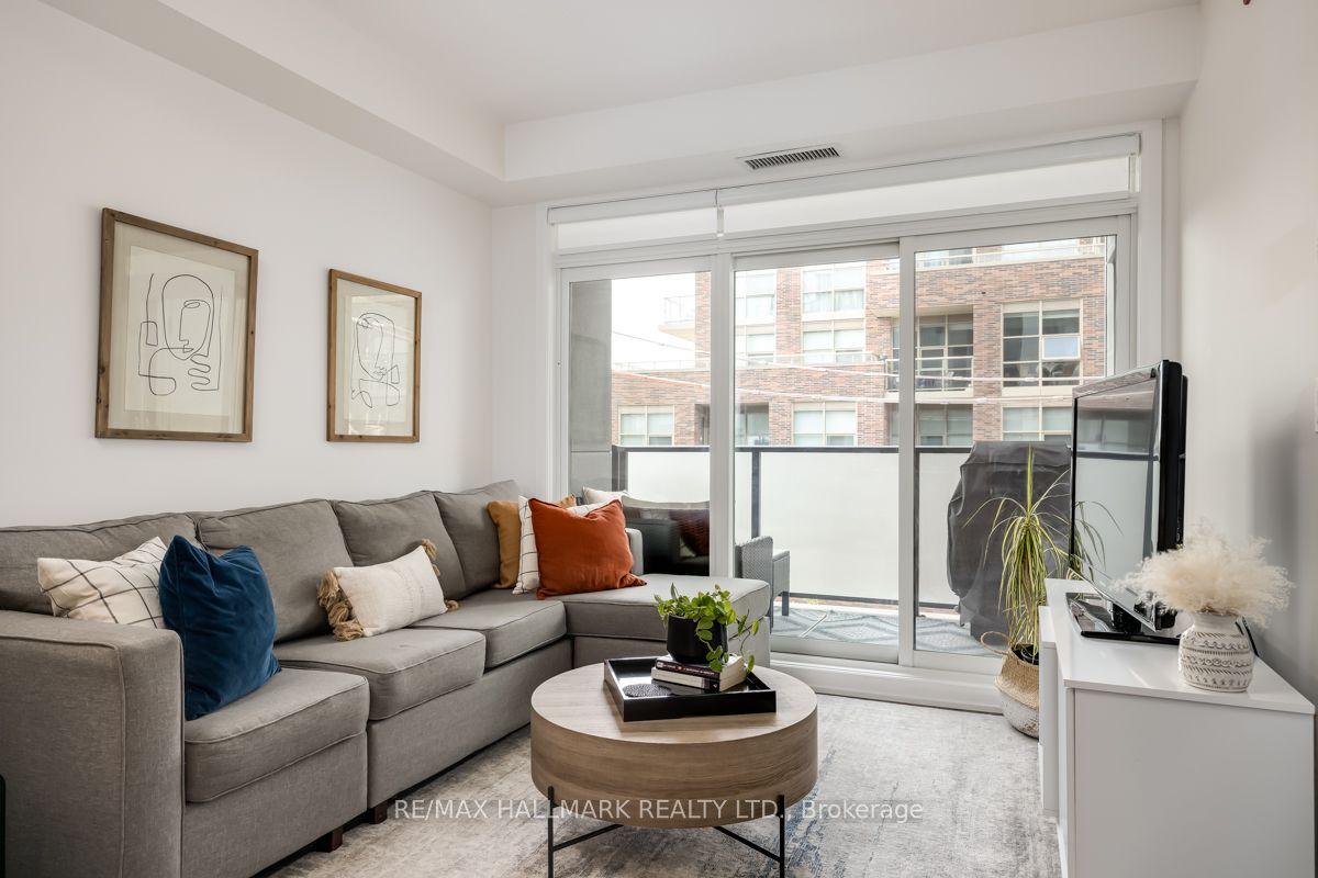 385 Osler Street 306 #306, Toronto — Condo for lease, photo 1
