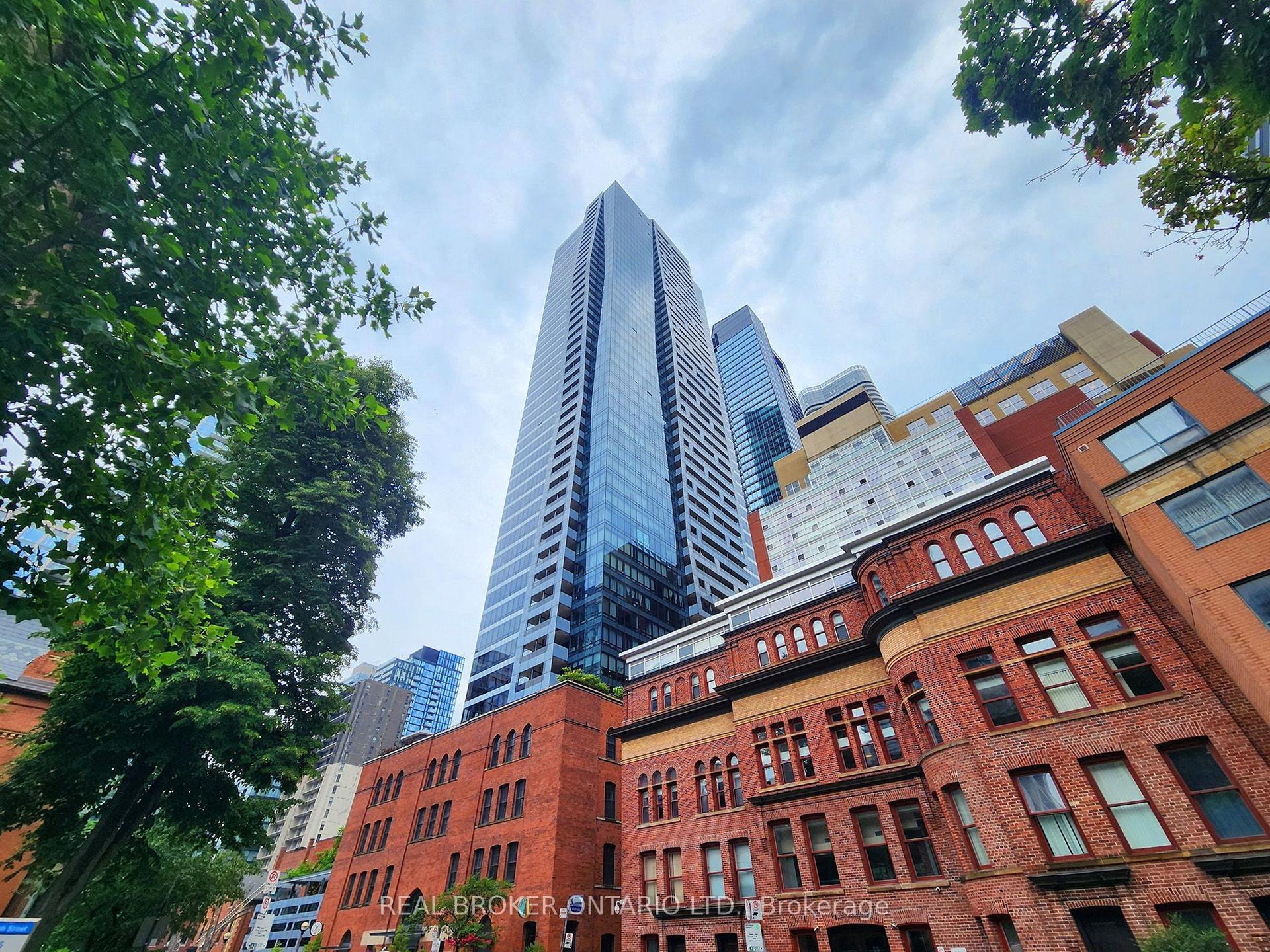 5 St Joseph Street 2803 #2803, Toronto — Condo for lease, photo 1
