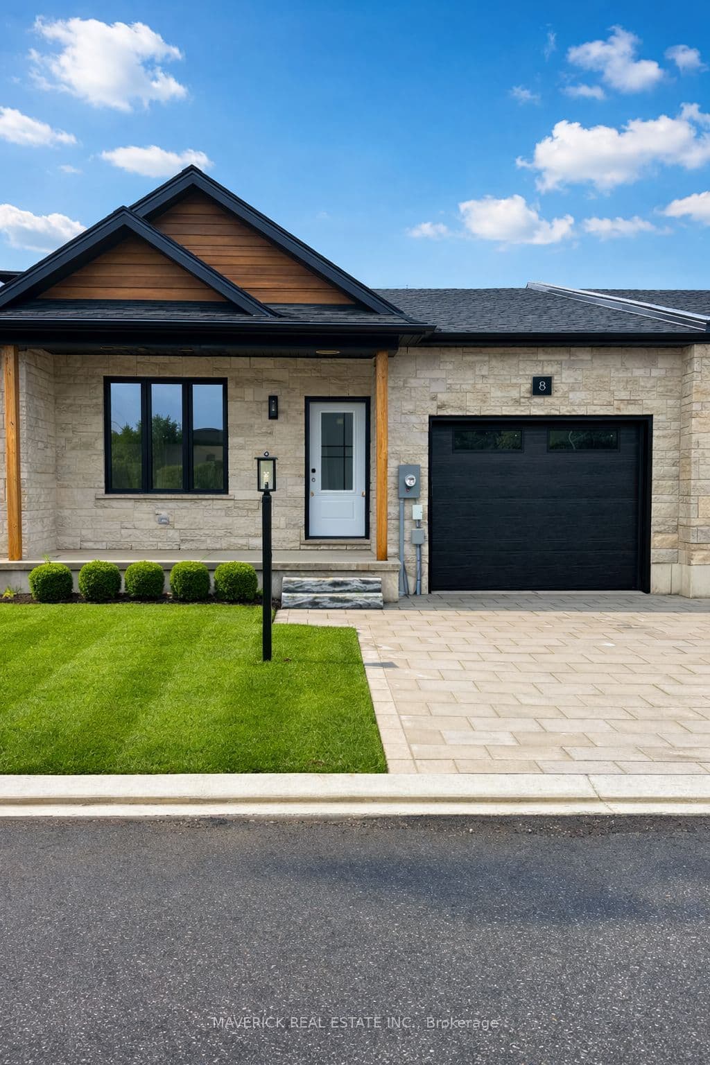 183 Brock Street 8 #8 — photo 1