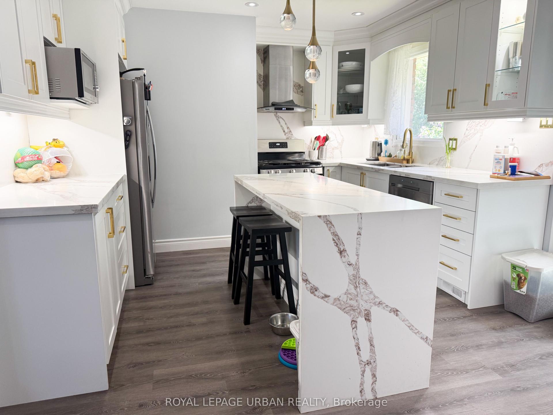 560 Bristol Road Main #Main — photo 1