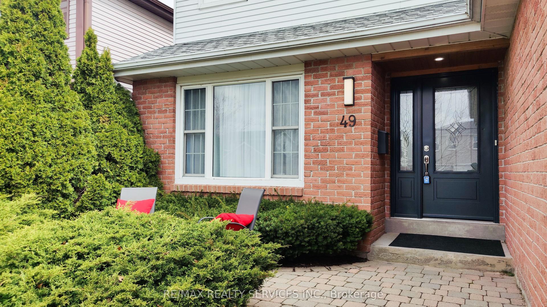 49 Mikado Crescent — photo 1