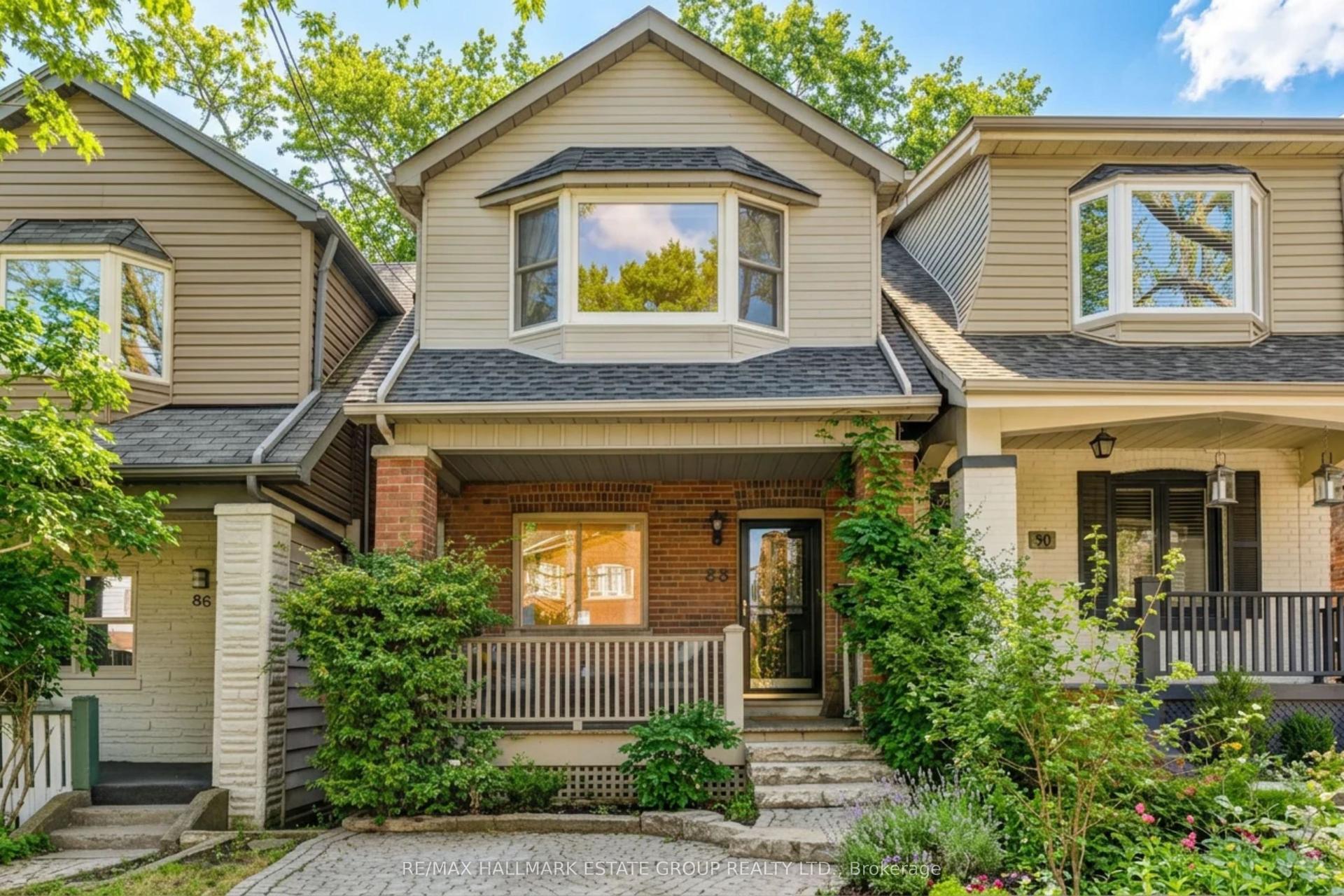 88 Glenmore Road, Toronto — Detached for lease, photo 1