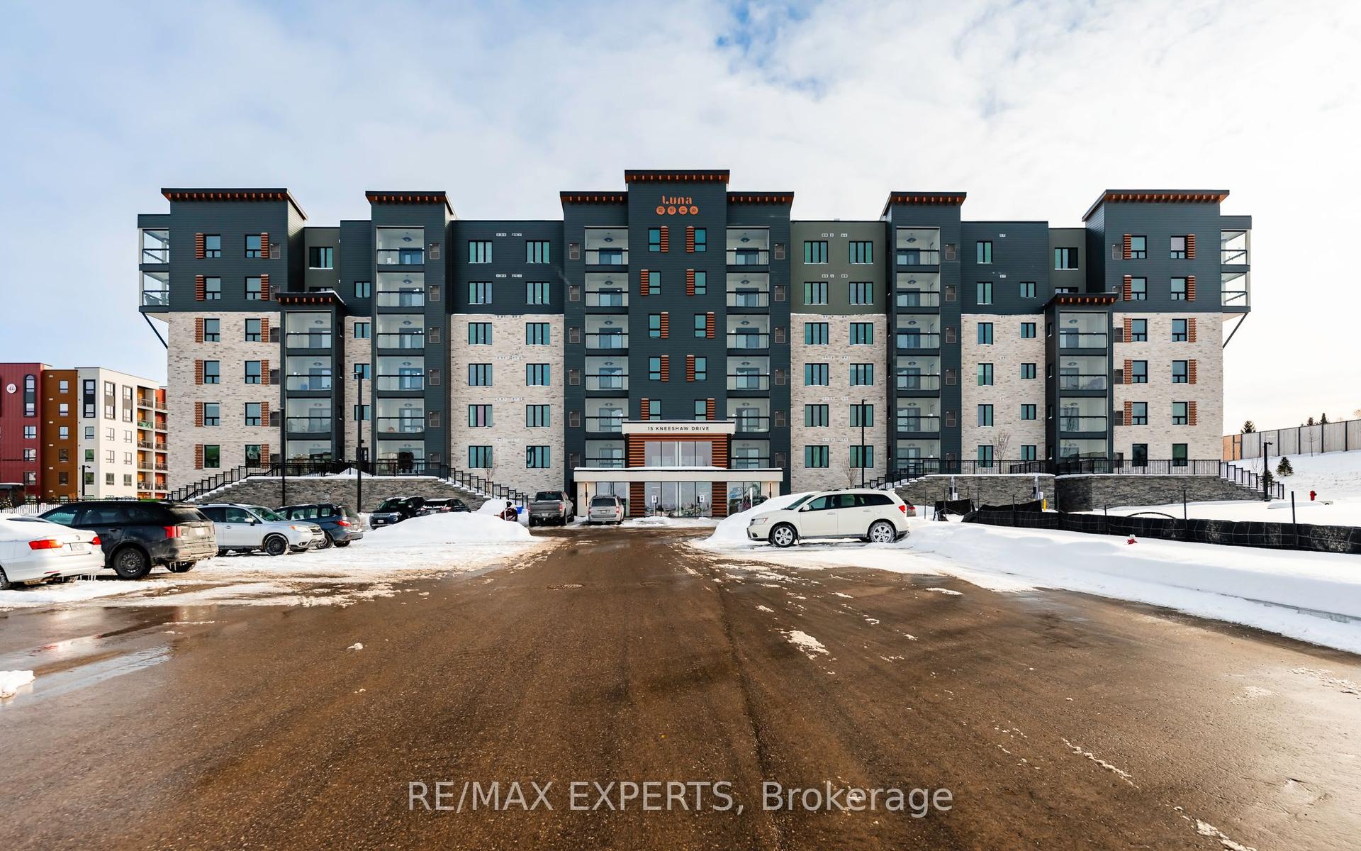 15 Kneeshaw Drive 409 #409, Barrie — Condo for lease, photo 1