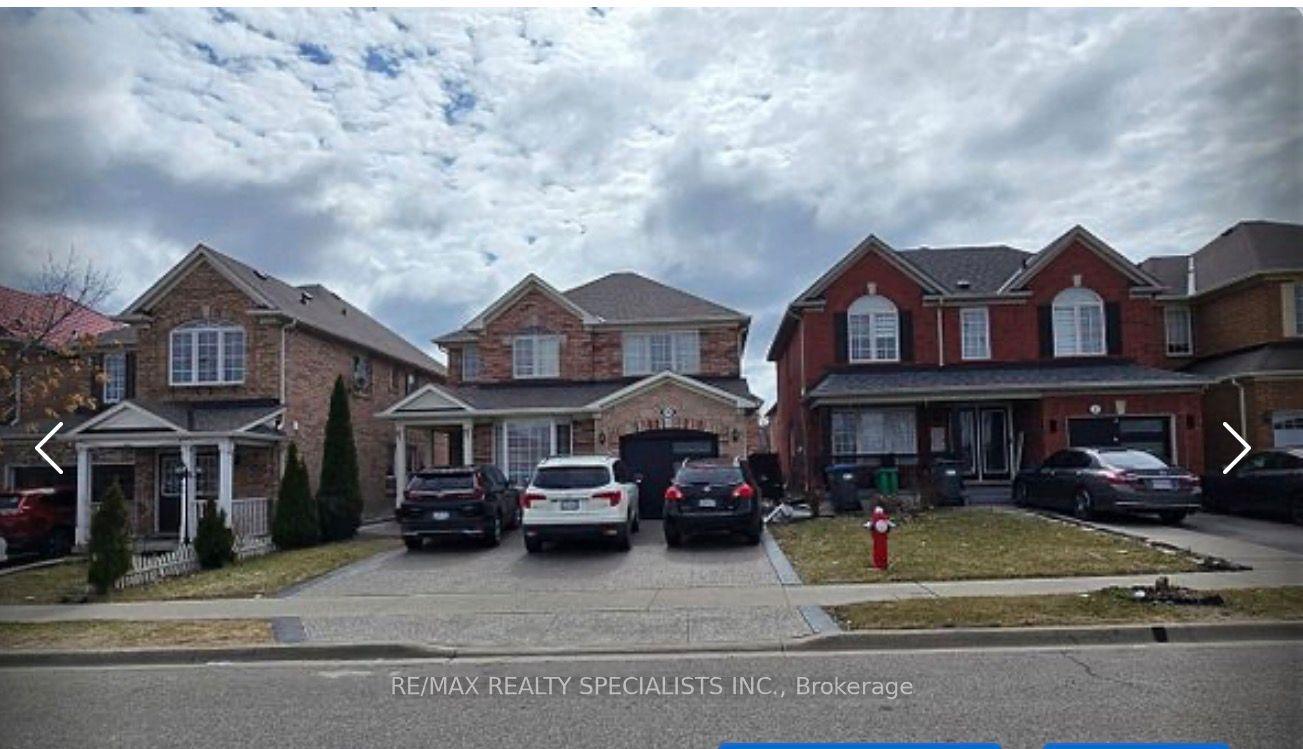 35 Triple Crown Drive, Brampton — Detached for sale, photo 1