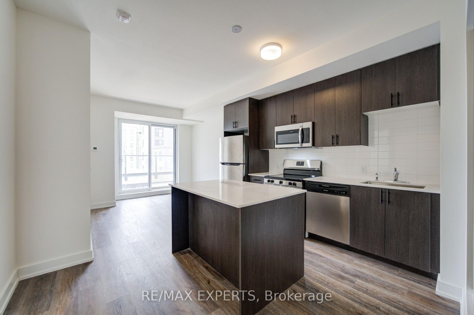 2475 Old Bronte Road 210 #210, Oakville — Condo for lease, photo 1