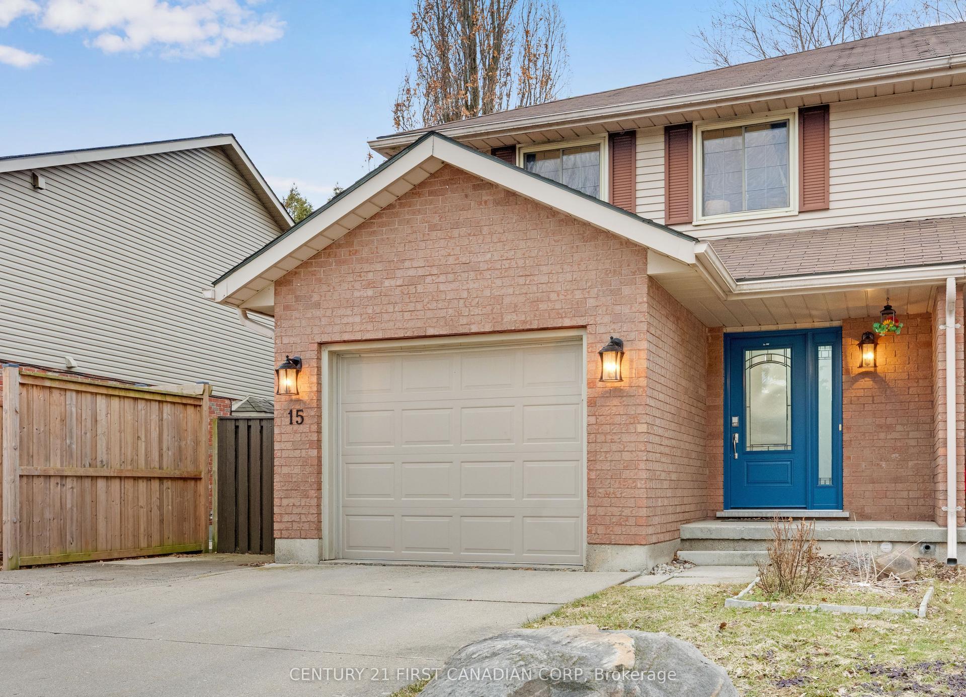15 Mohican Drive — photo 1