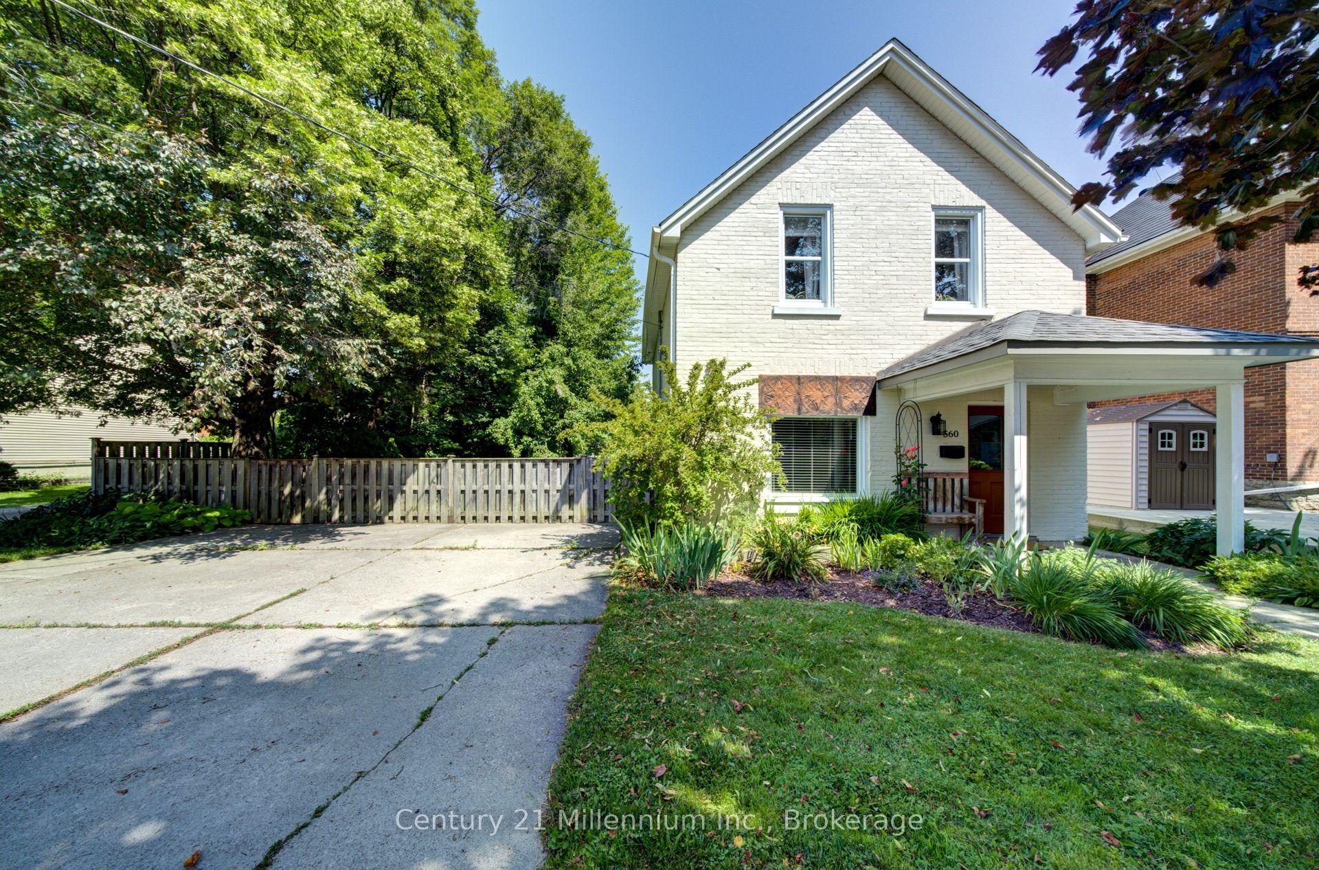 560 10th St A Street W, Owen Sound — Detached for sale, photo 1