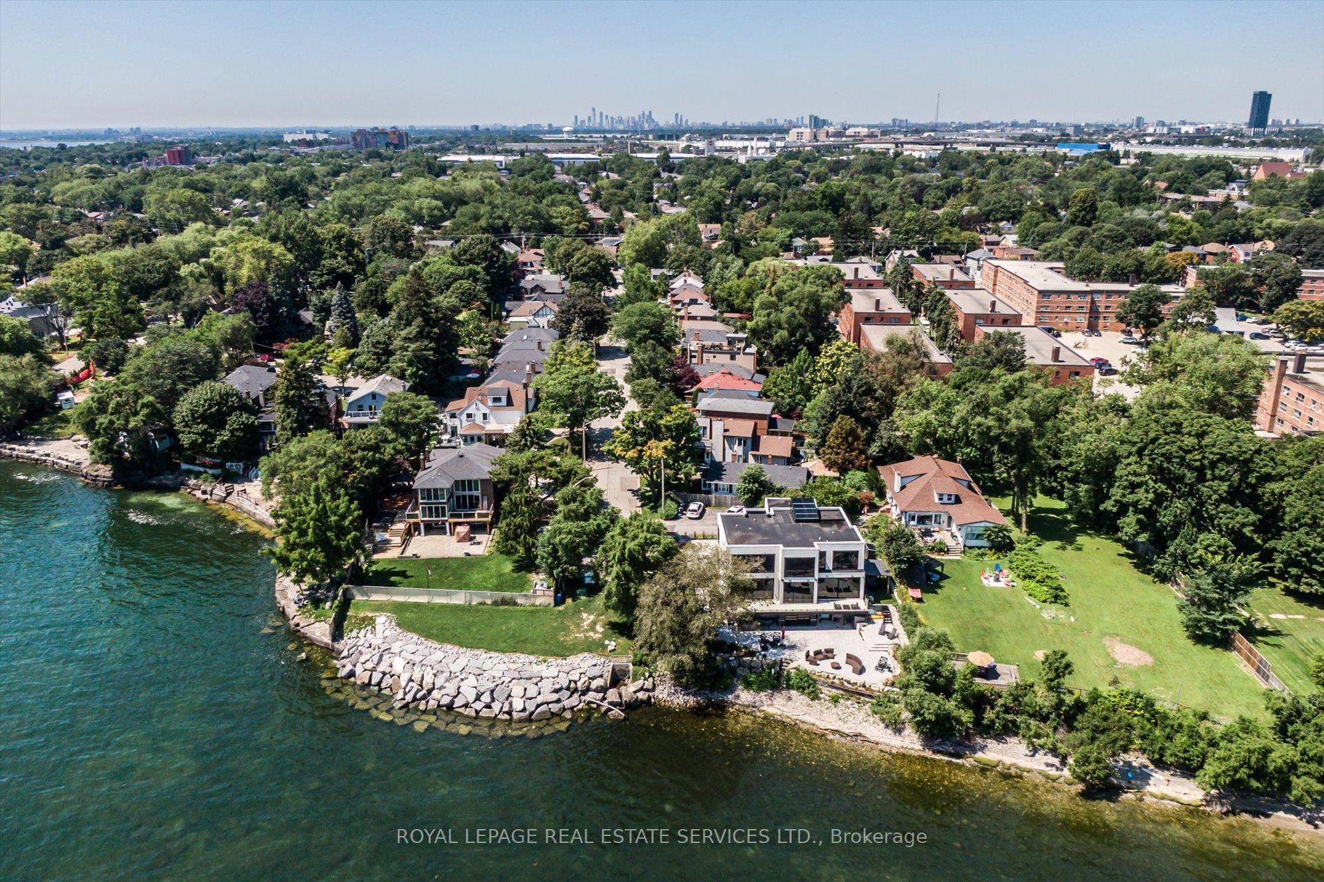 25 Miles Road, Toronto — Detached for sale, photo 1