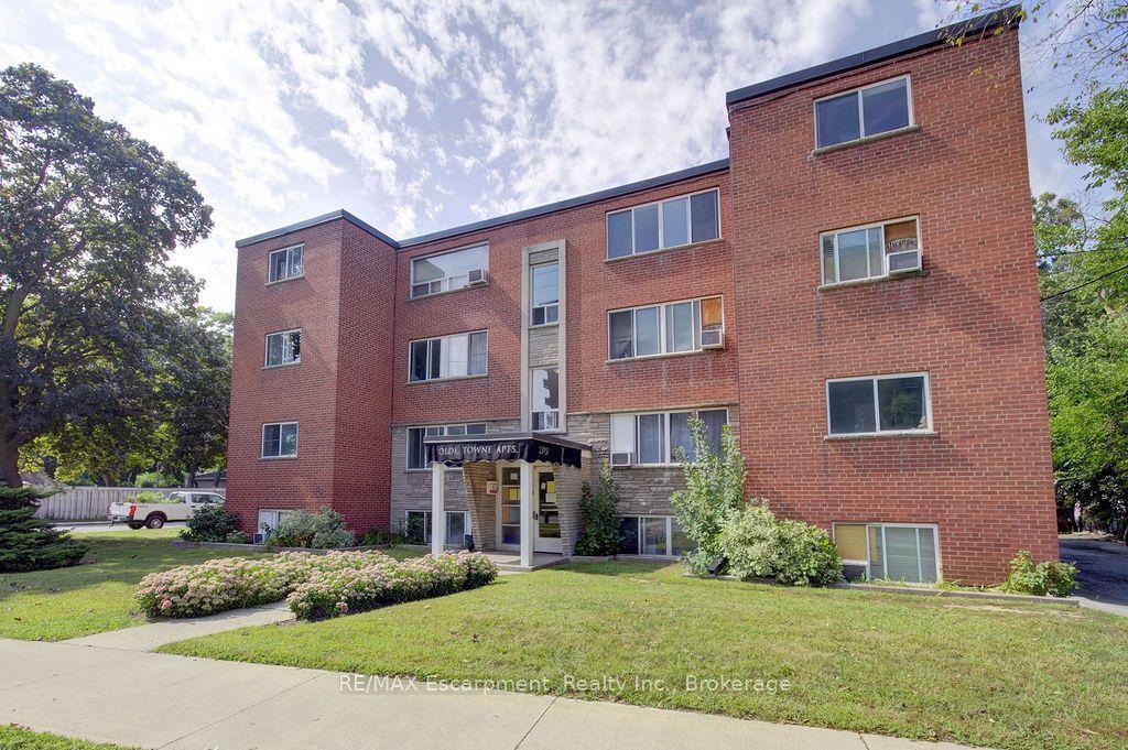 2393 New Street 402 #402, Burlington — Multiplex for lease, photo 1