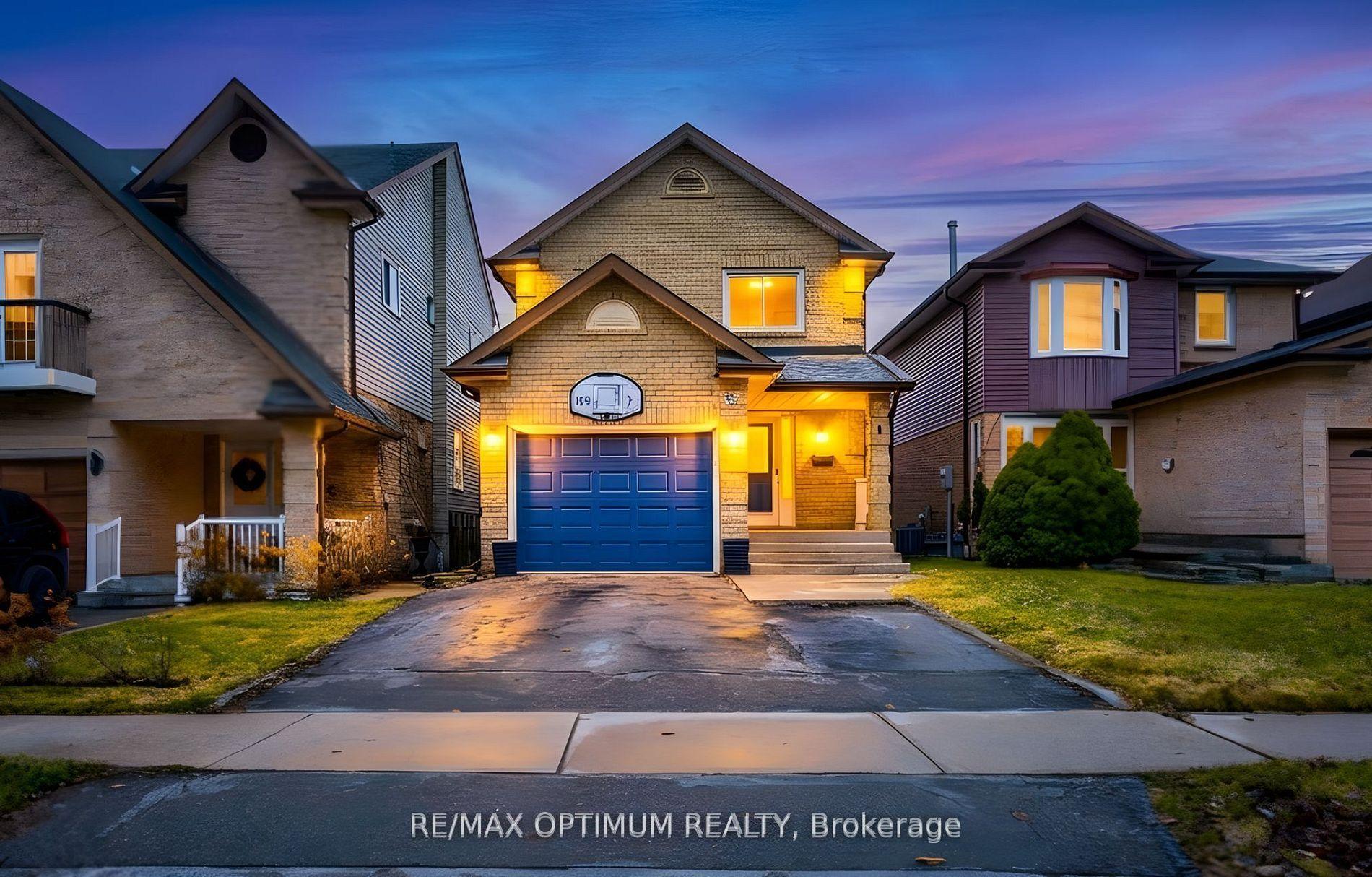15 Rosebud Avenue — photo 1