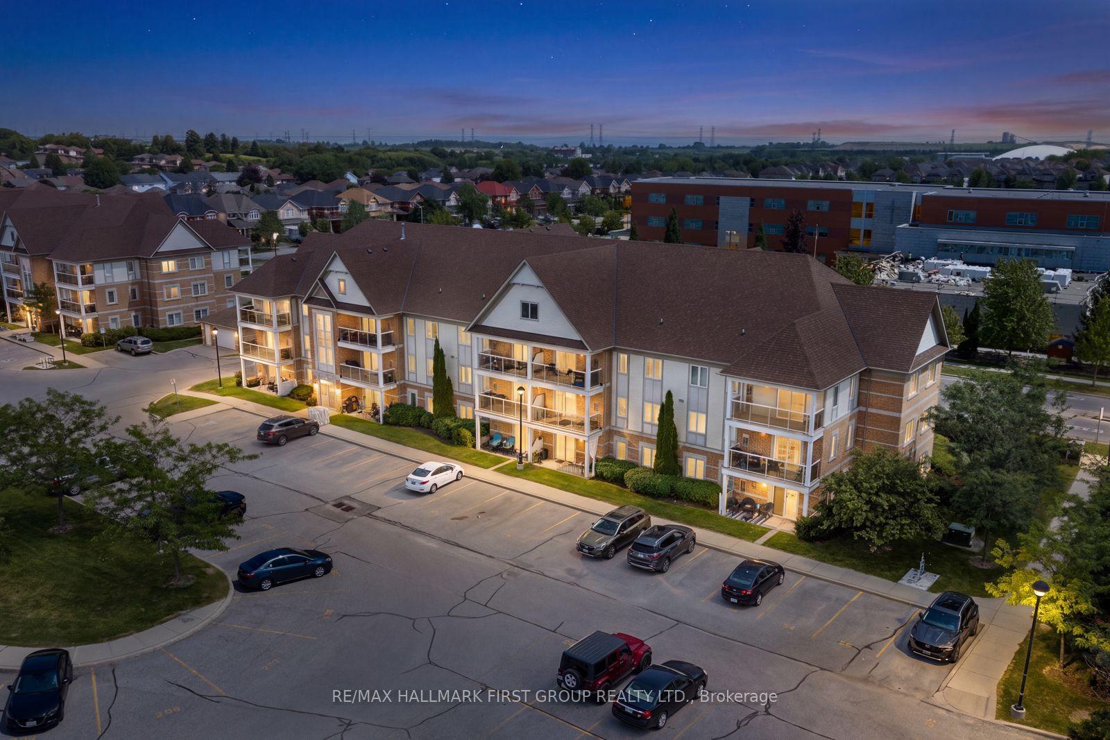 132 Aspen Springs Drive 202 #202, Clarington — Condo for sale, photo 1