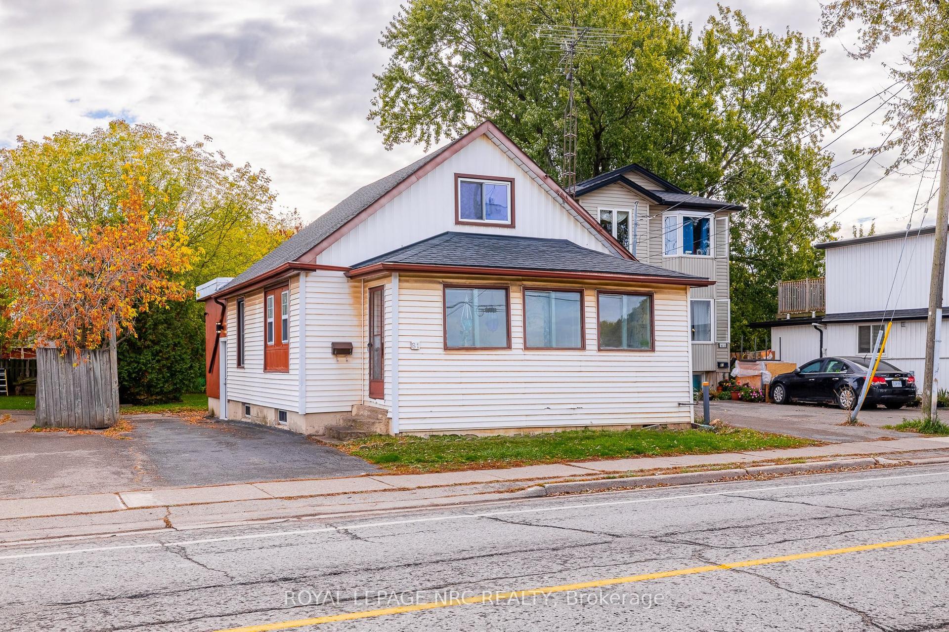 81 Pelham Rd Road — photo 1