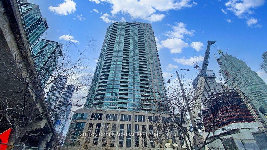 18 Yonge Street 2701 #2701, Toronto — Condo for lease, photo 1