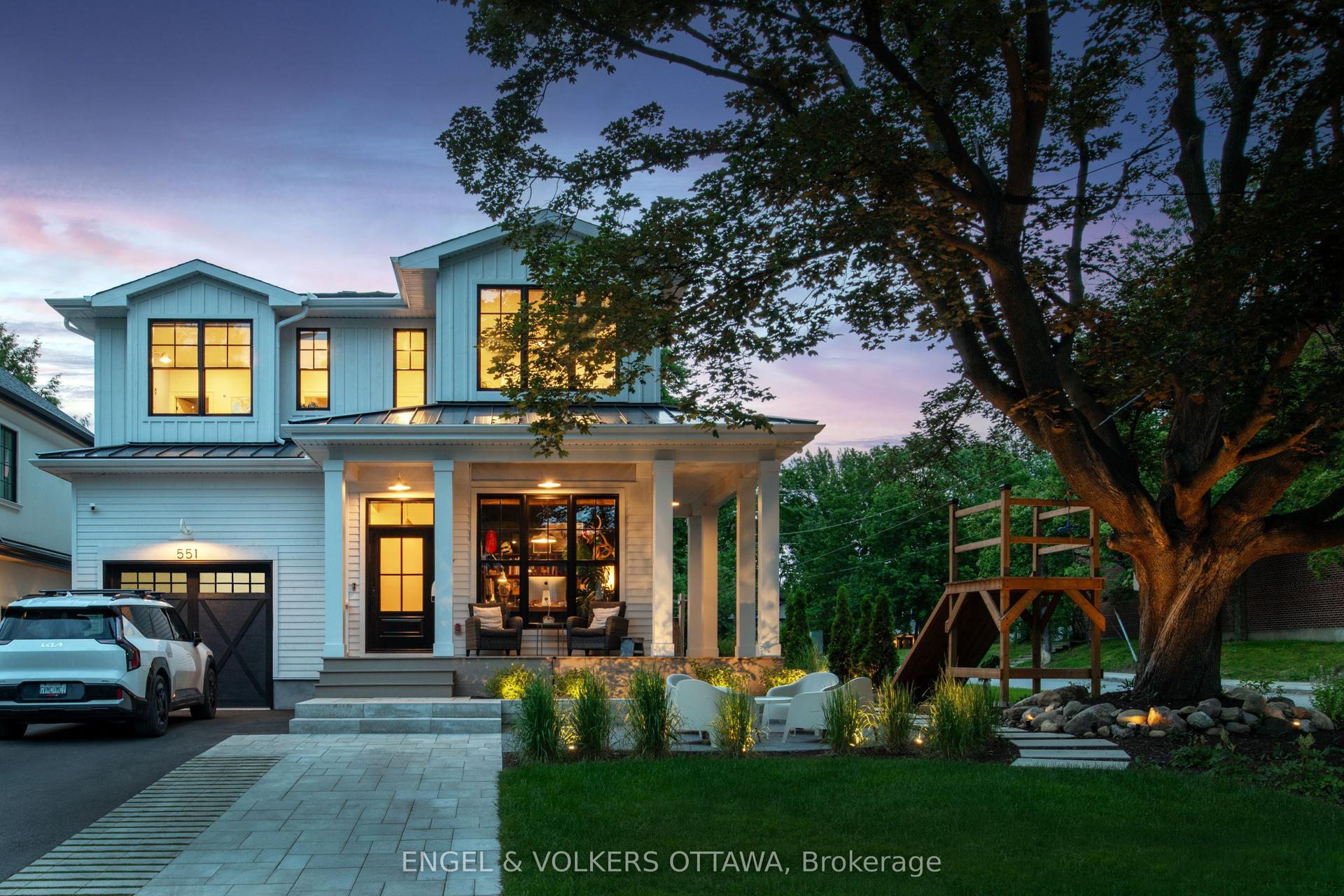 551 Hillcrest Avenue, Carlingwood - Westboro and Area — Detached for sale, photo 1