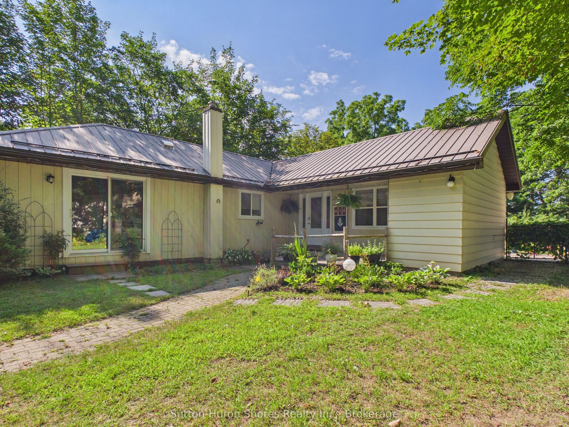 418 Elgin Street, Saugeen Shores — Detached for sale, photo 1