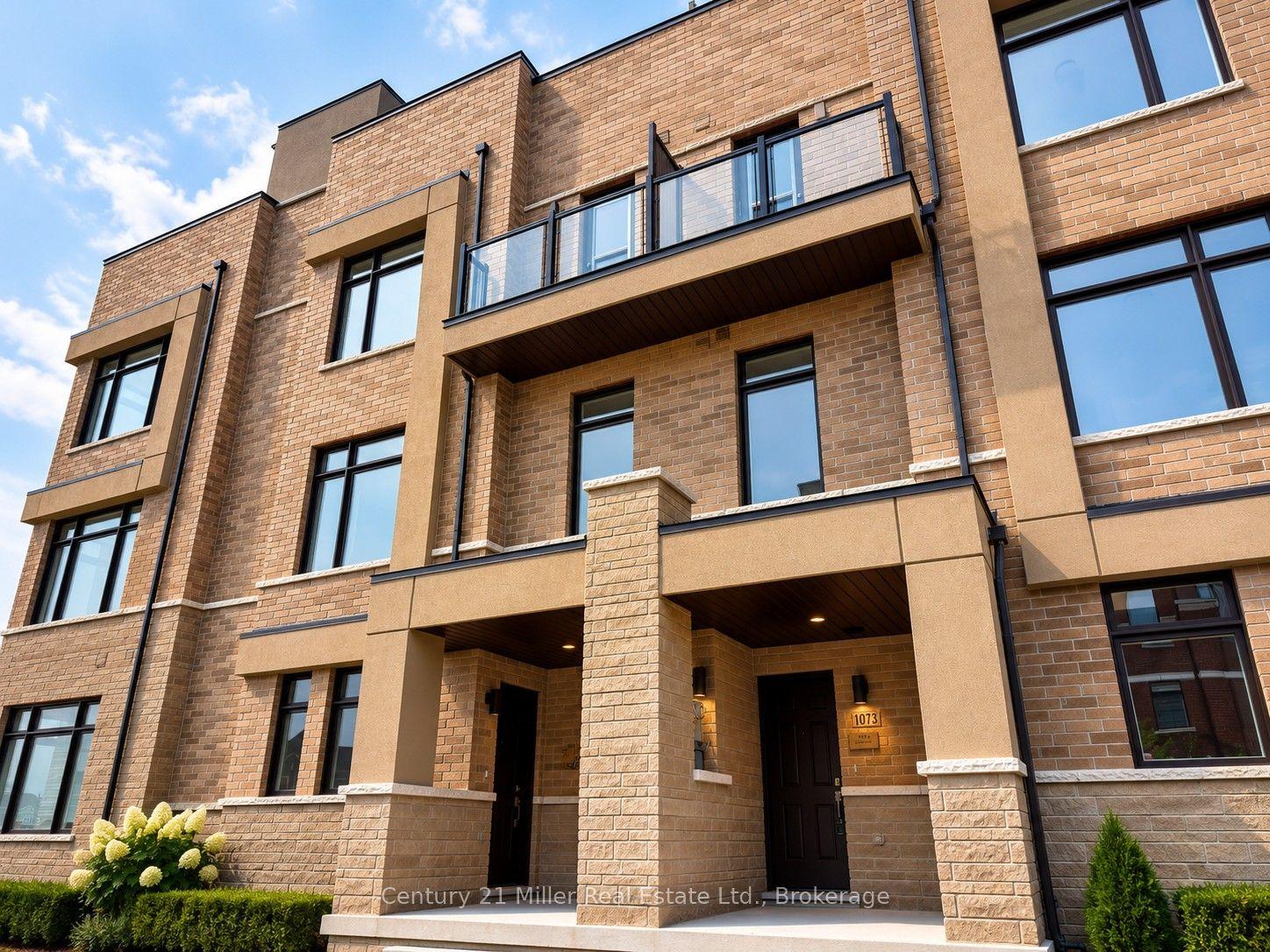 1073 Wheat Boom Drive, Oakville — Townhouse for sale, photo 1