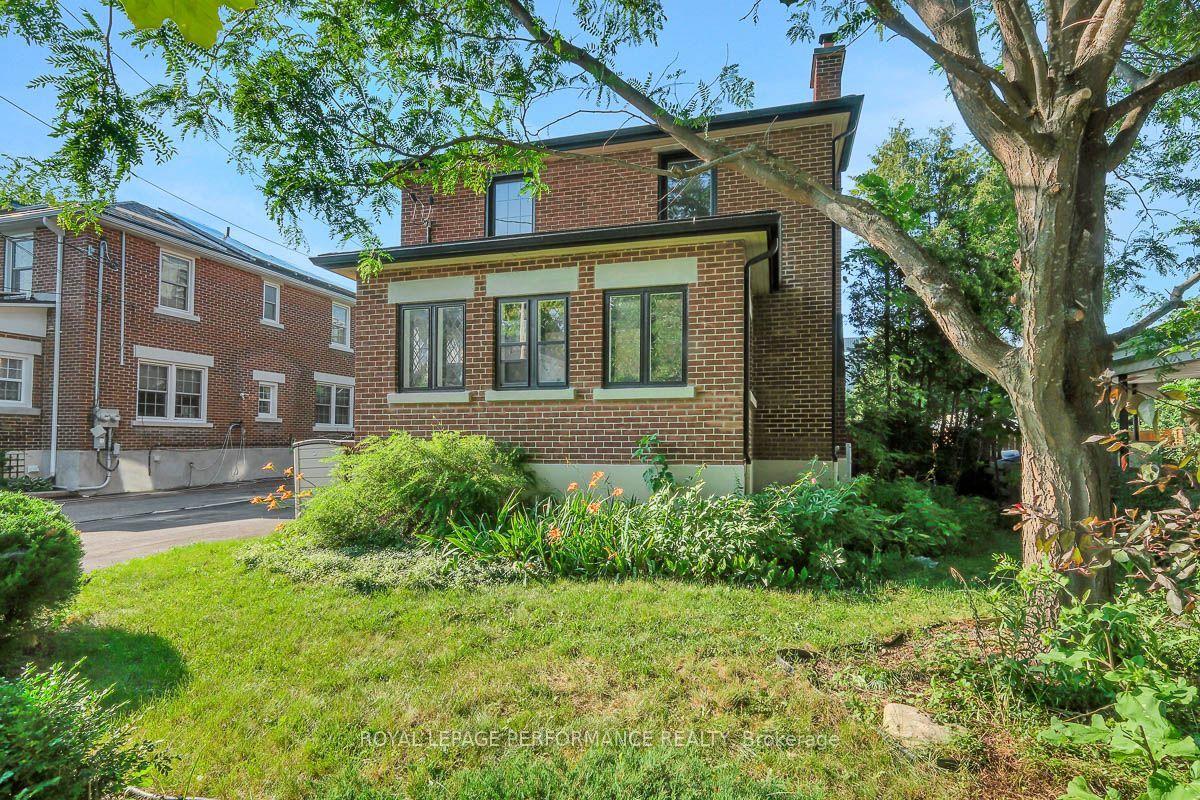 13 Wolff Street, Overbrook - Castleheights and Area — Detached for lease, photo 1