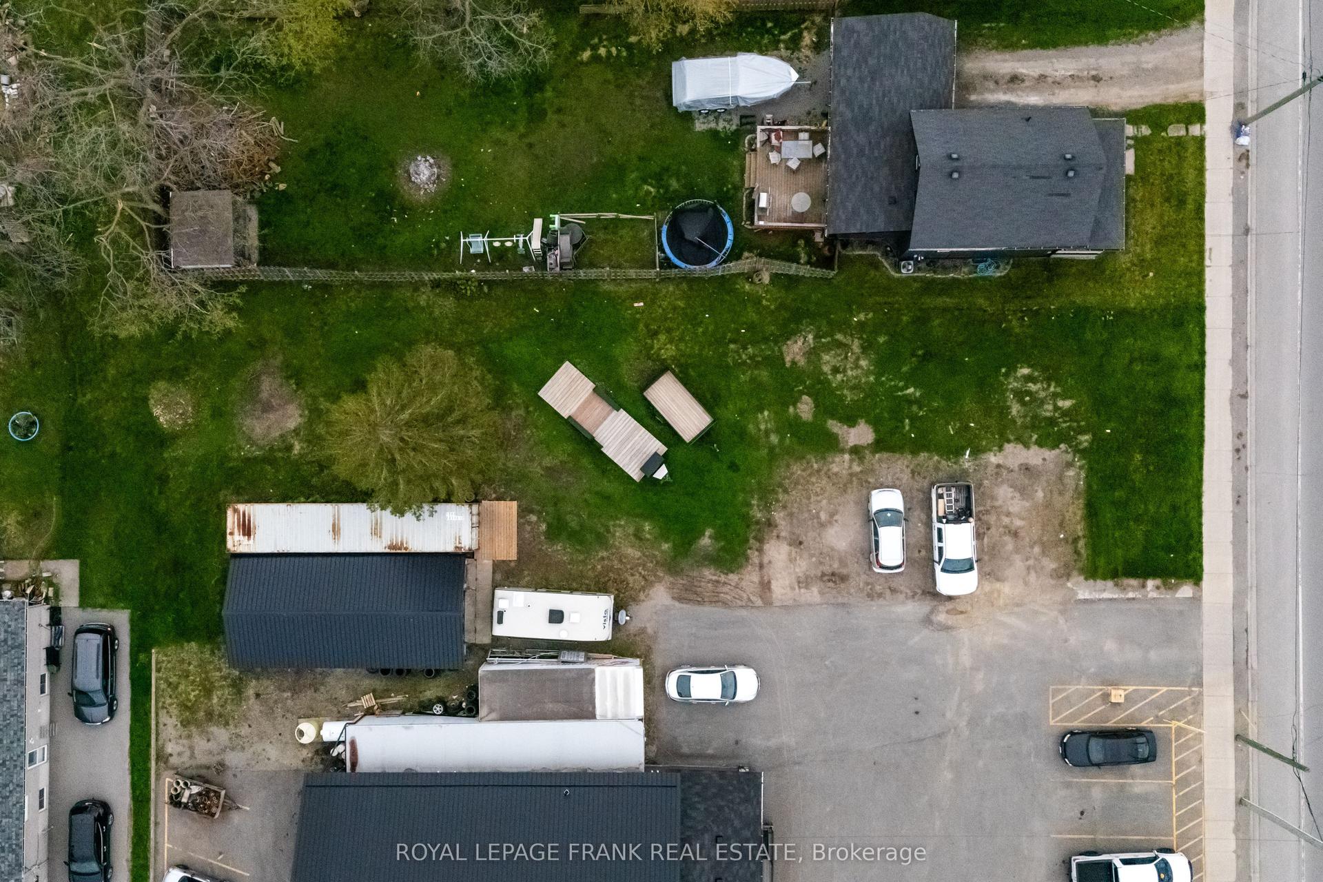 118 Queen Street — photo 1