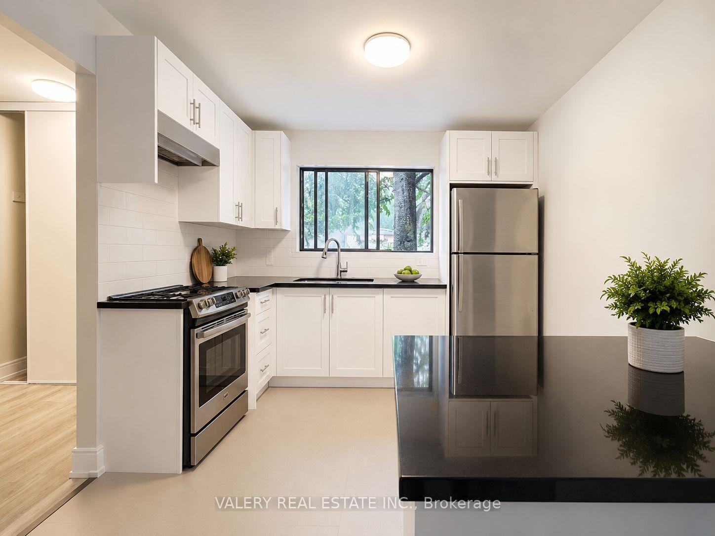75 Eastdale Avenue TH8 #TH8, Toronto — Townhouse for lease, photo 1