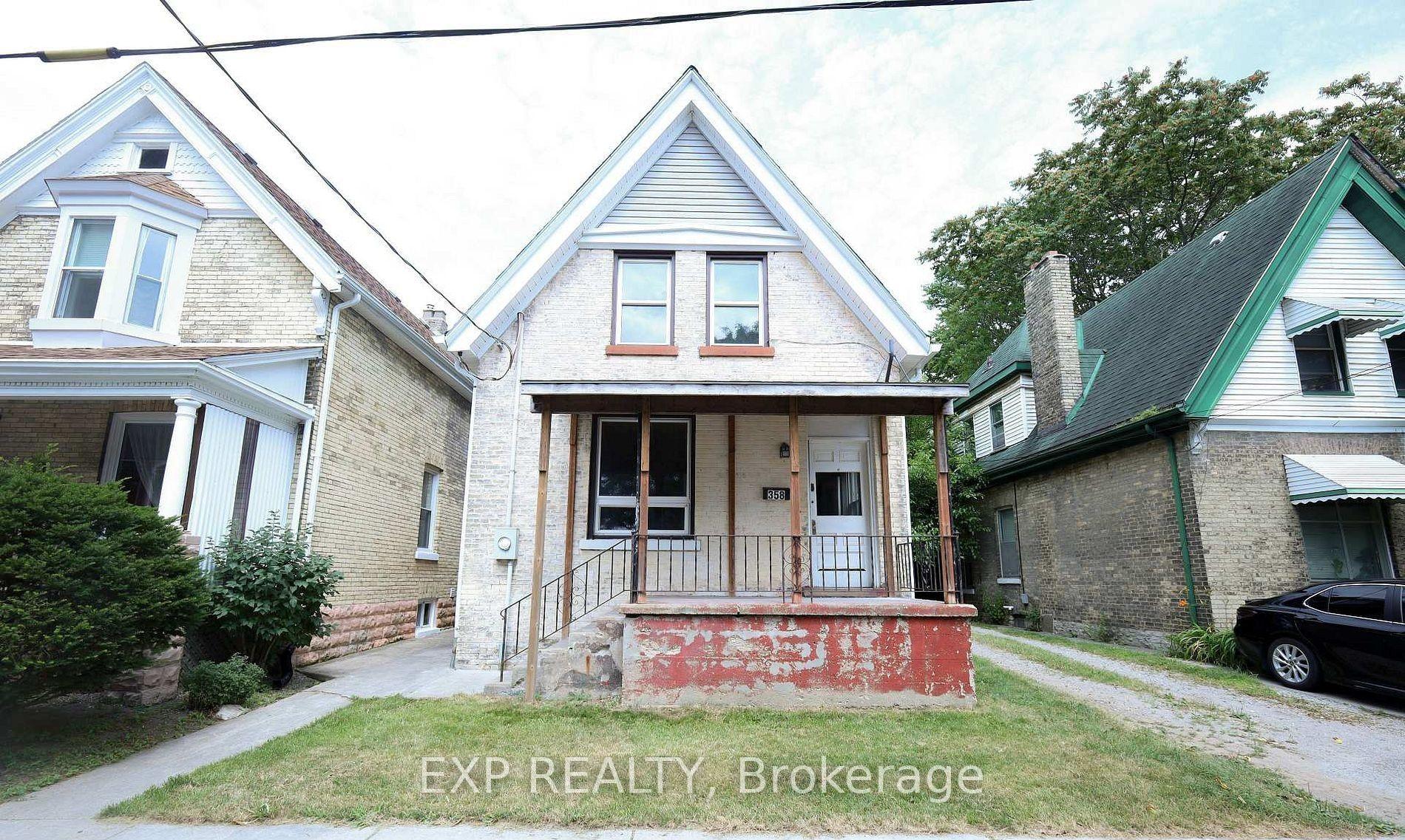 358 Glebe Street, London East — Multiplex for lease, photo 1