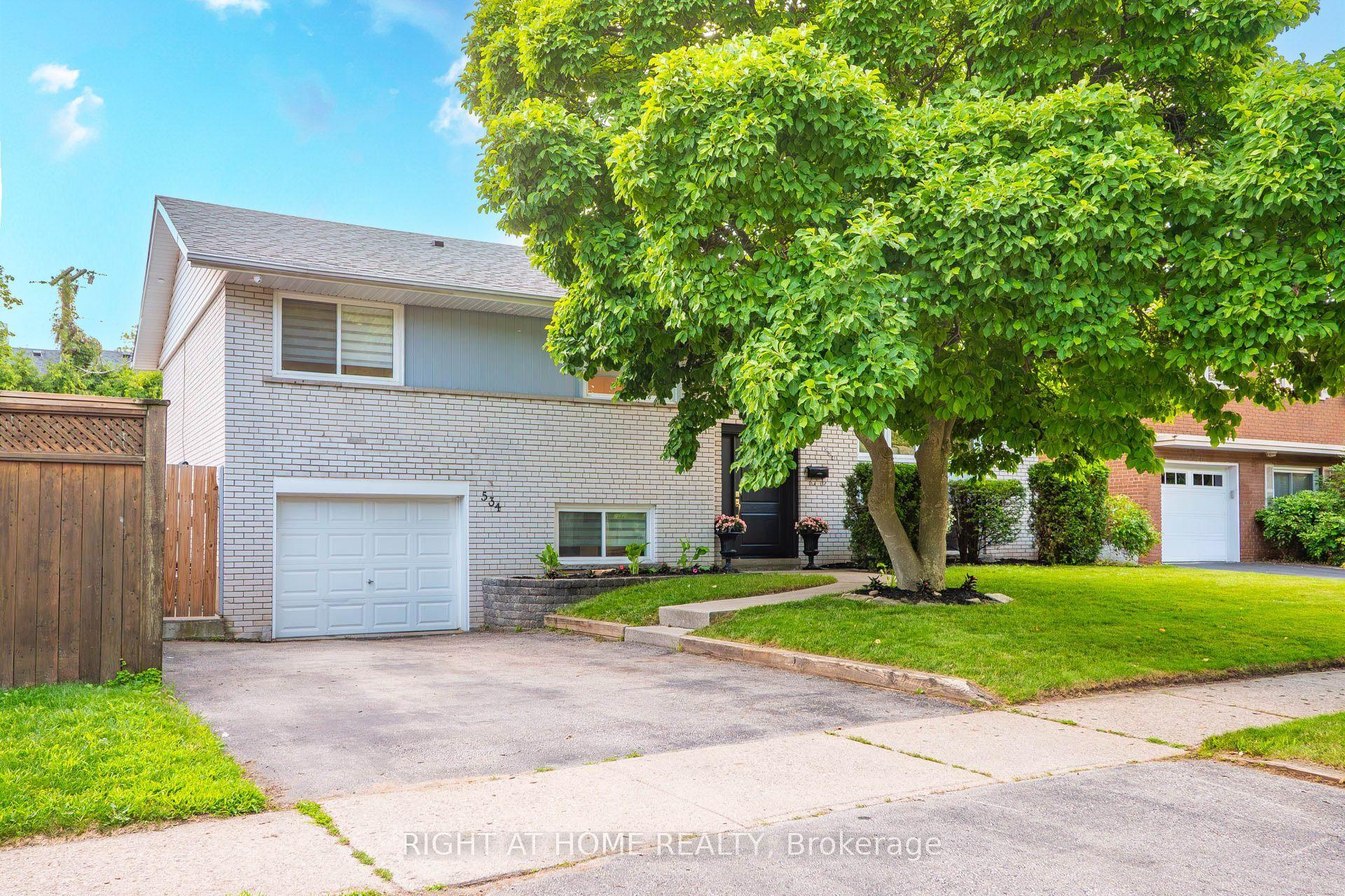 534 Rosedale Crescent, Burlington — Detached for sale, photo 1