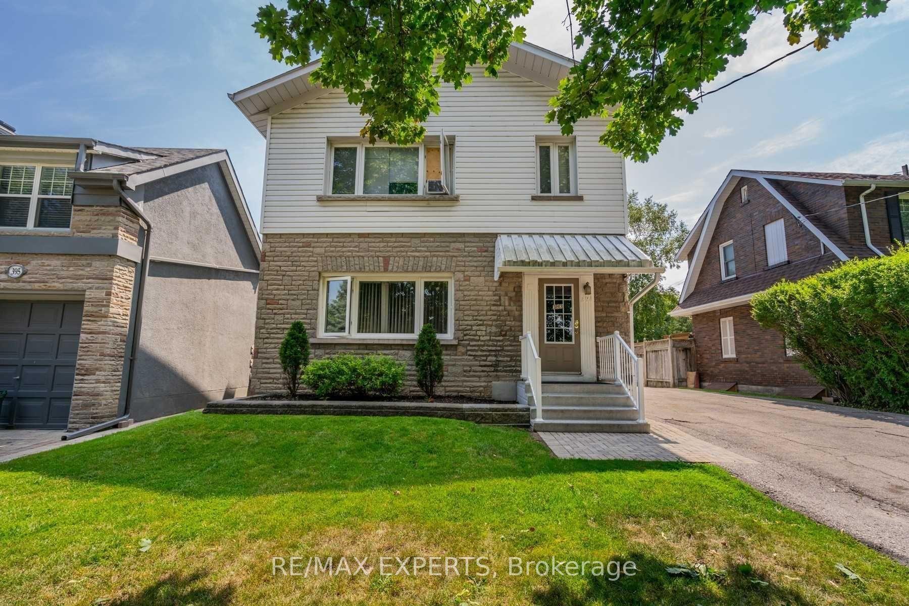 393 King Street E, Oshawa — Multiplex for sale, photo 1
