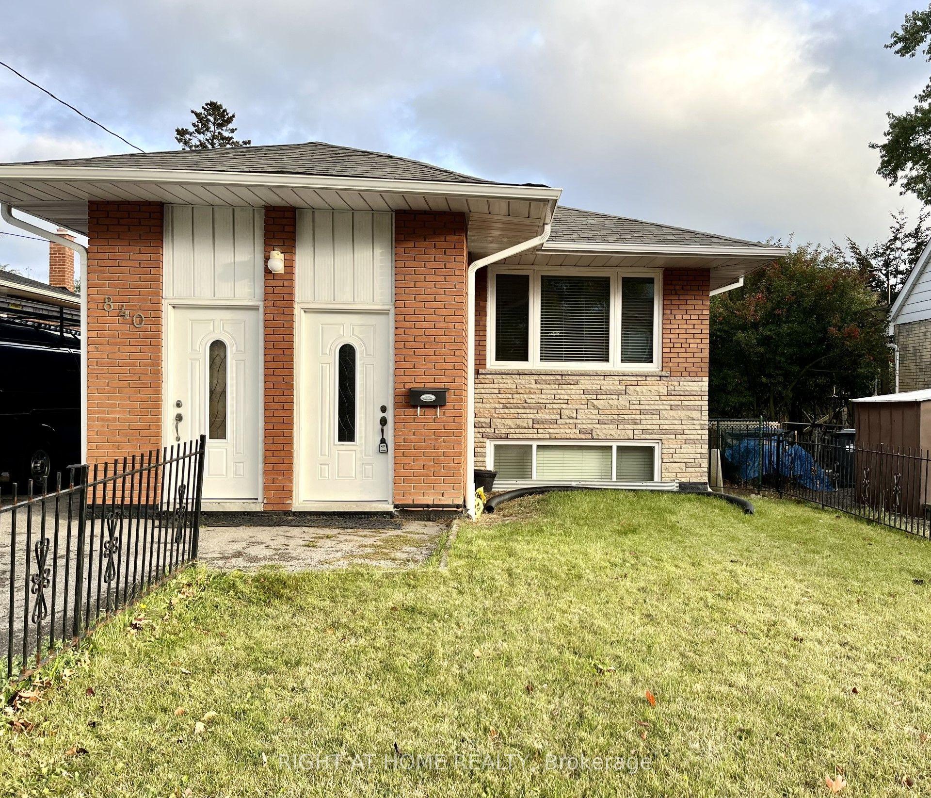 840 Atwater Avenue, Mississauga — Detached for lease, photo 1