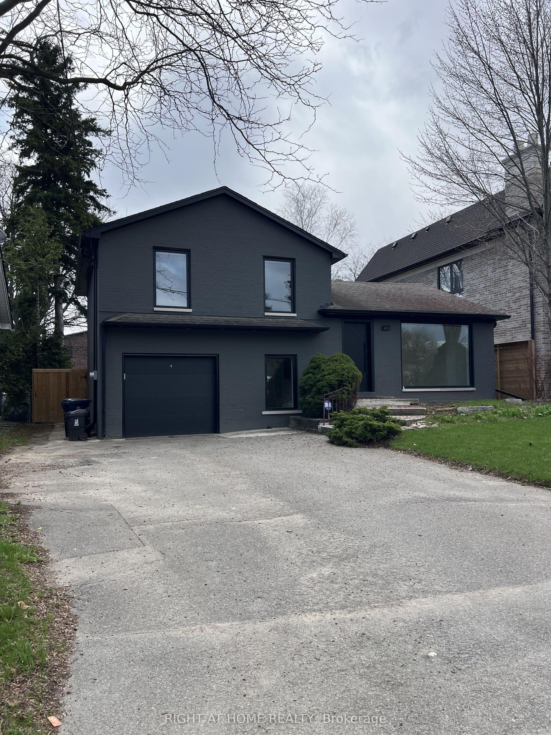 215 Churchill Avenue — photo 1