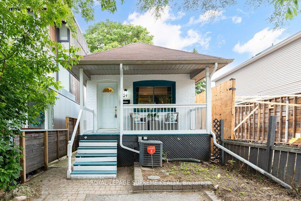 24 Wiley Avenue, Toronto — Detached for sale, photo 1