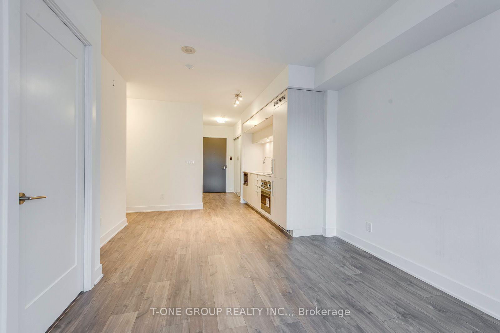 38 Cameron Street 417 #417 — photo 1