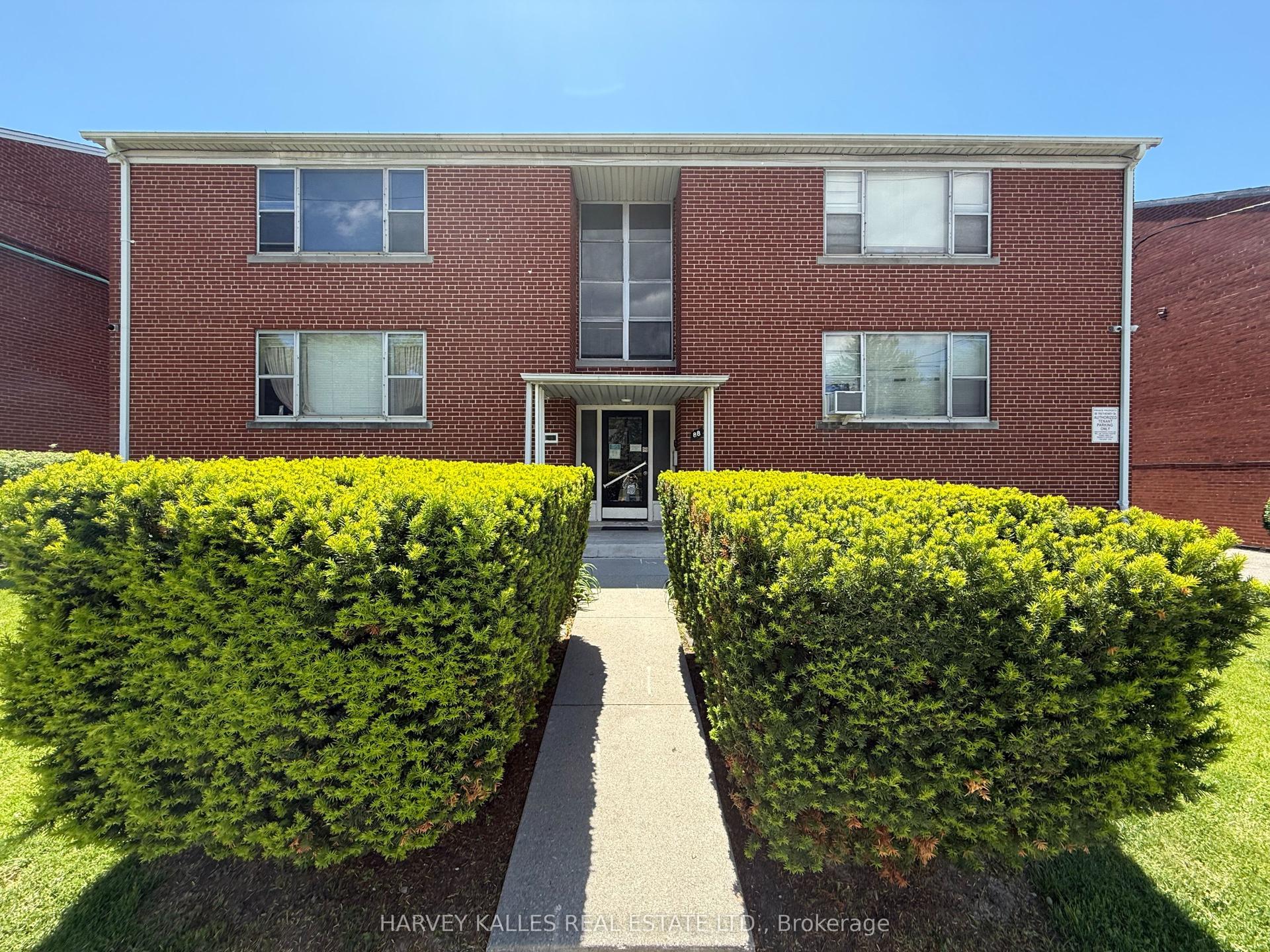88 Trethewey Drive 2 #2, Toronto — Multiplex for lease, photo 1