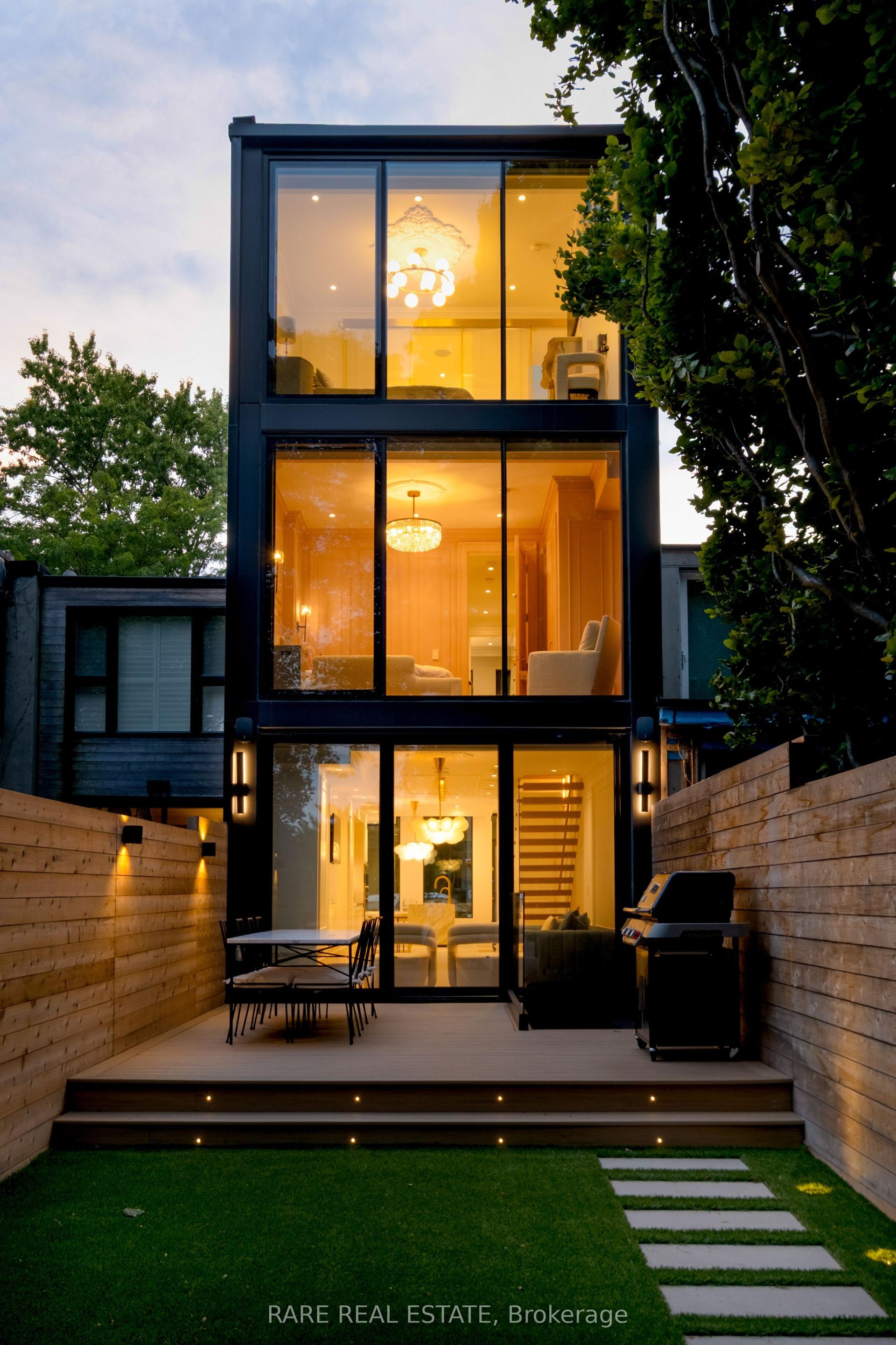 74 Summerhill Gardens, Toronto — Townhouse for sale, photo 1
