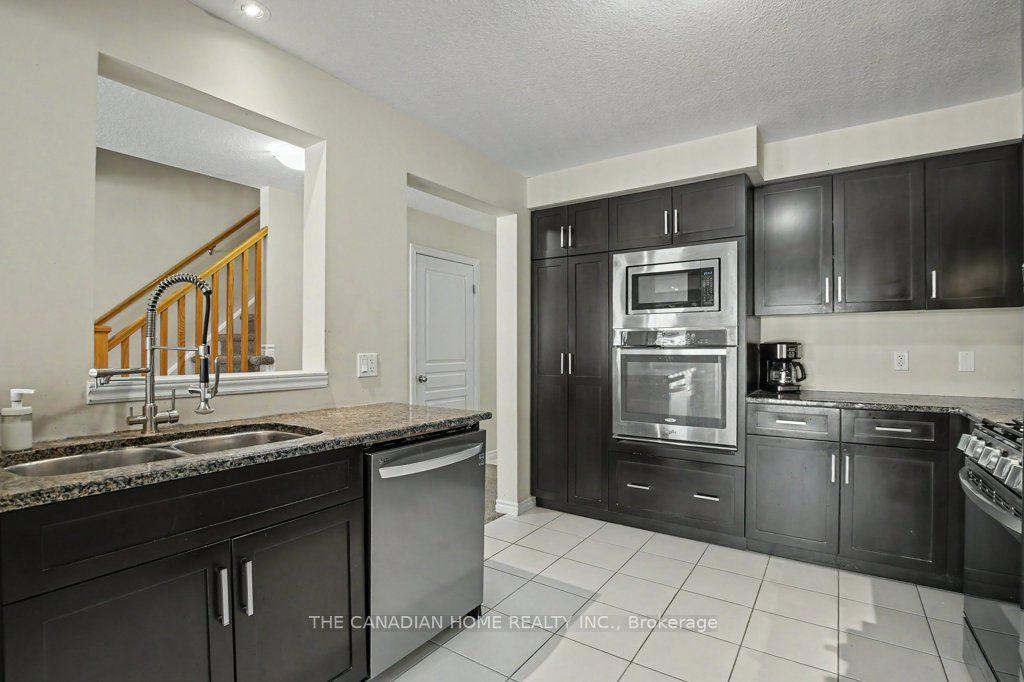 46 Jeffrey Drive, Guelph — Townhouse for sale, photo 1