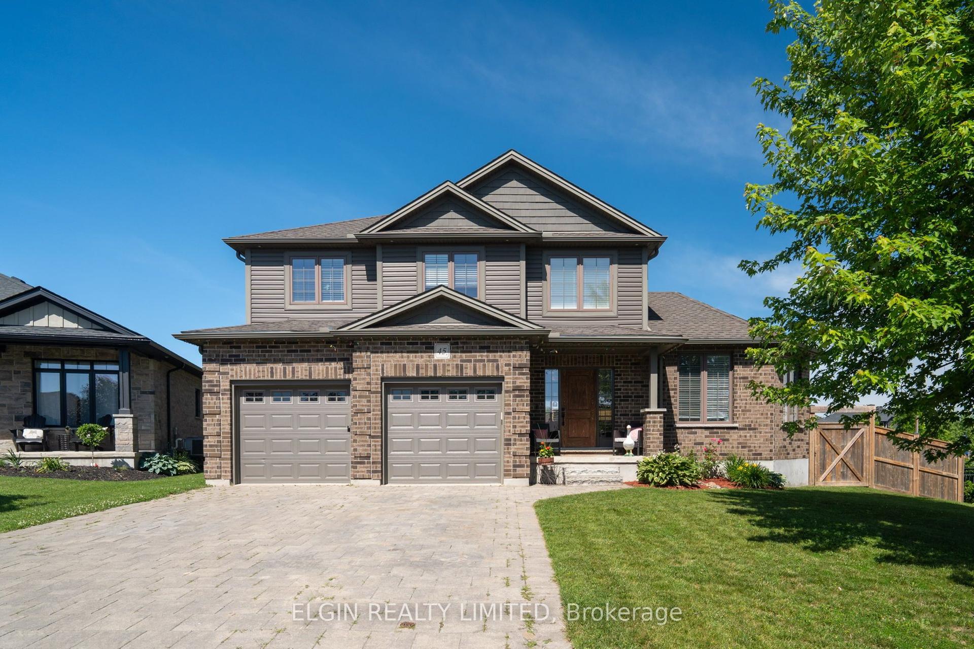 45 Brenmar Crescent — photo 1