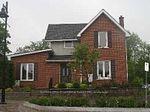 96 Brock Street W Upper level #Upper level, Uxbridge — Detached for lease, photo 1