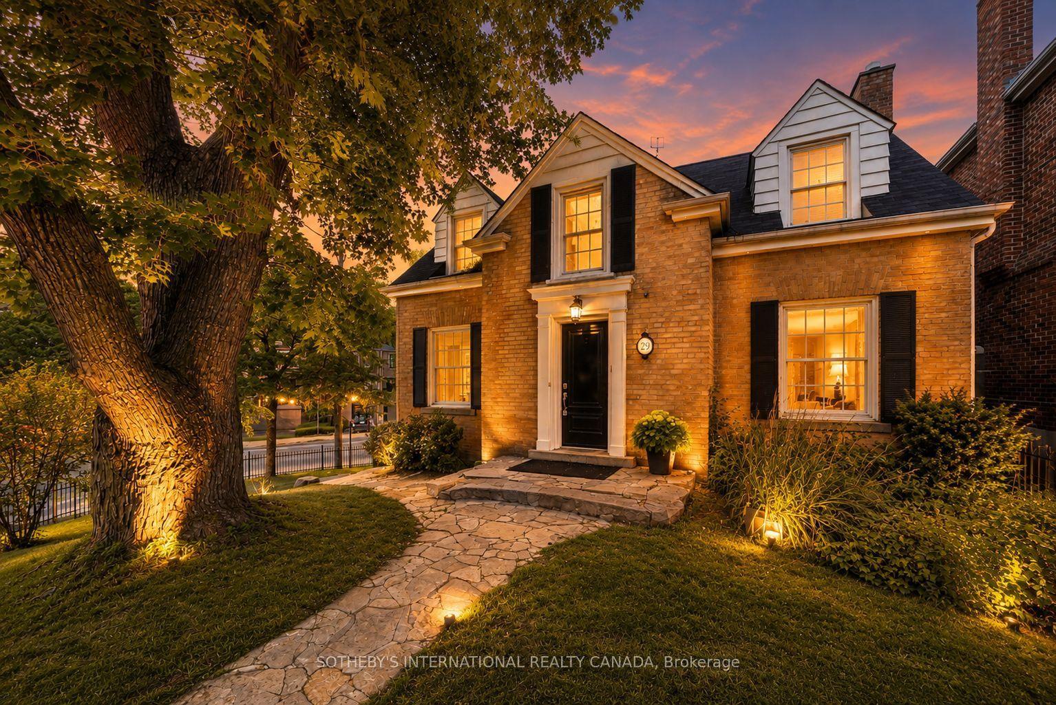 29 Highbourne Avenue, Toronto — Detached for sale, photo 1