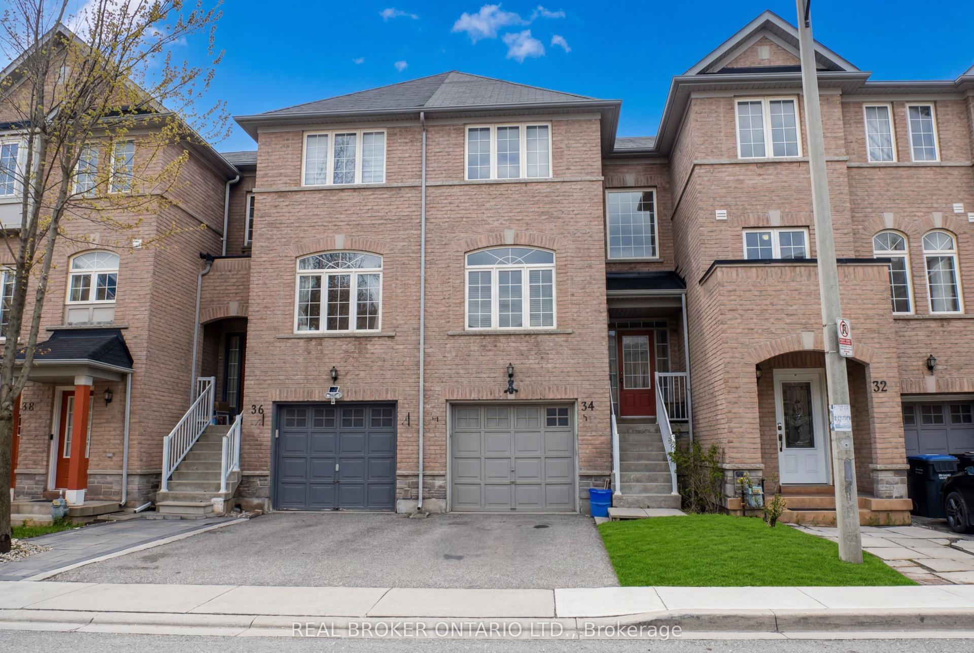 34 Axelrod Avenue — photo 1