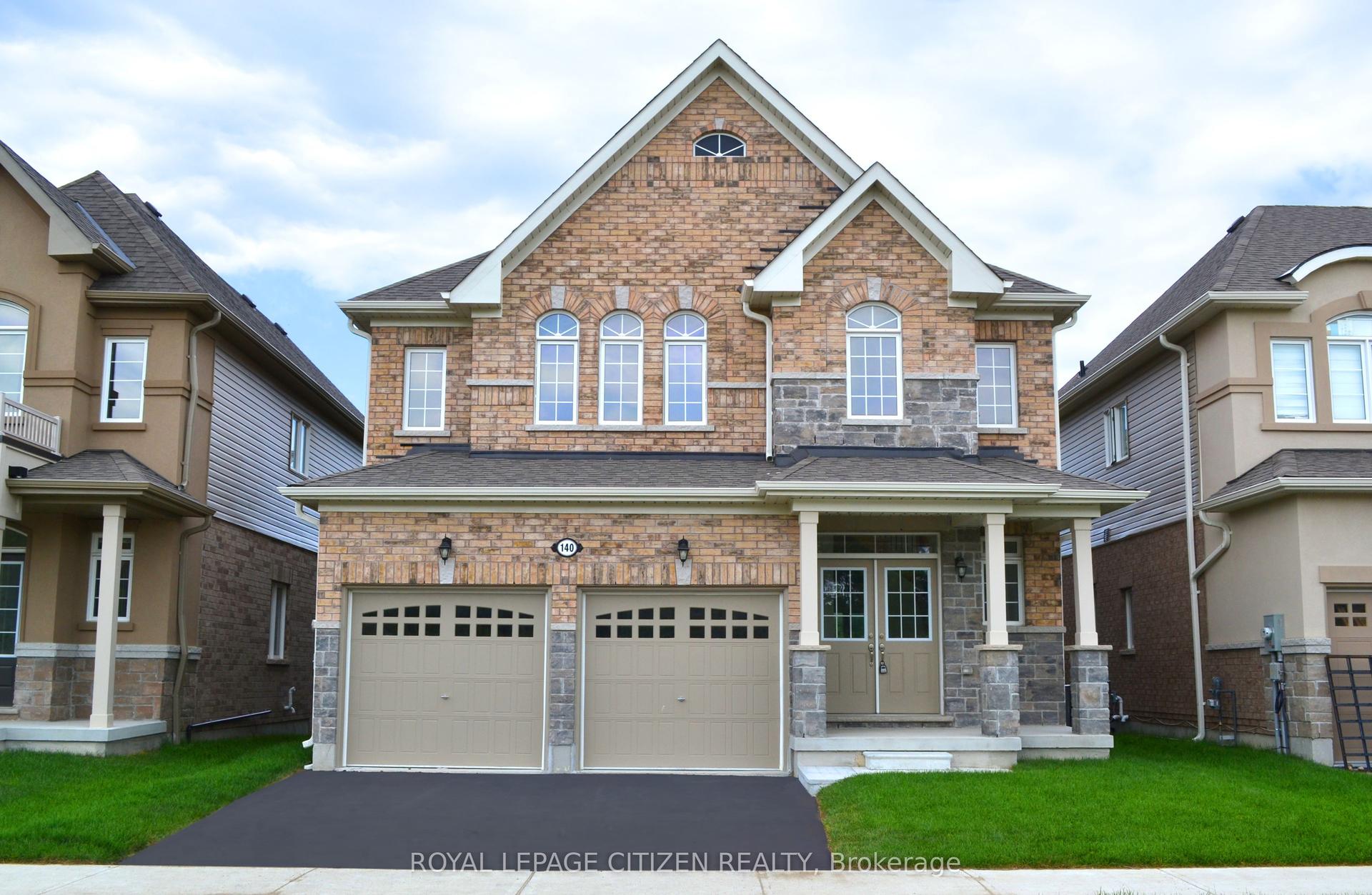 140 Hawkins Street, Georgina — Detached for sale, photo 1