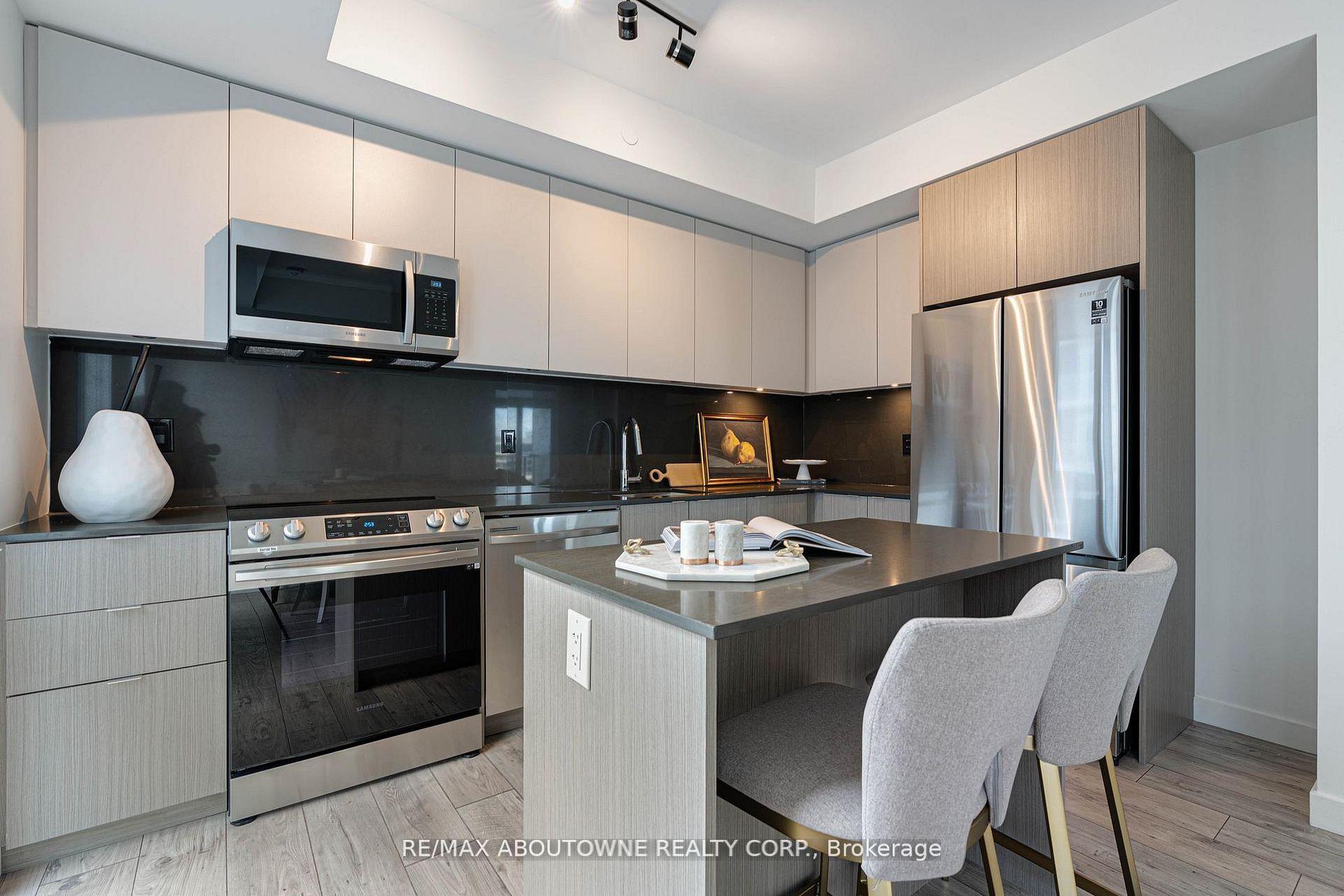 125 Bronte Road A0307 #A0307 — photo 1
