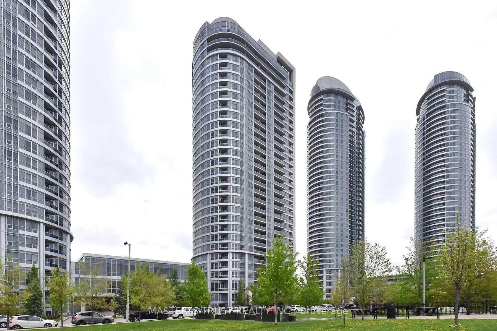 151 Village Green Square 2606 #2606, Toronto — Condo for lease, photo 1