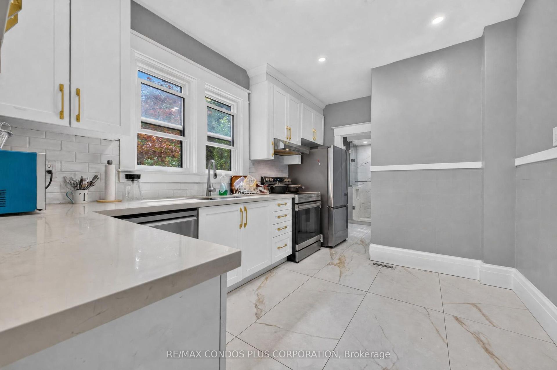 5983 CORWIN Avenue, Niagara Falls — Detached for lease, photo 1
