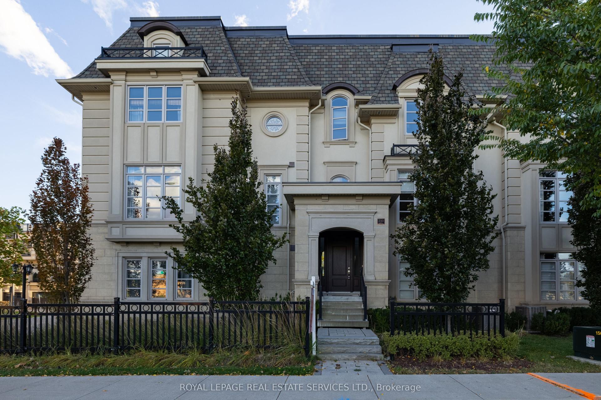 210 DORVAL Drive, Oakville — Townhouse for lease, photo 1