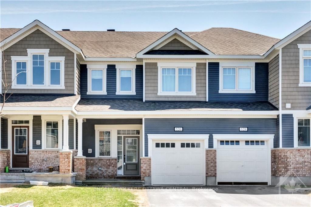 526 Cope Drive, Kanata — Townhouse for lease, photo 1