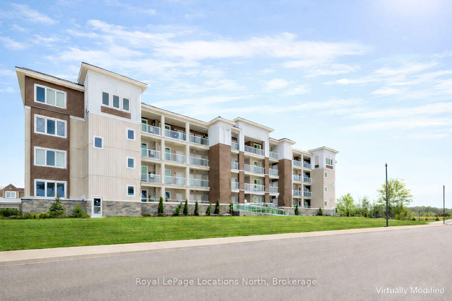 5 Spooner Crescent 217 #217 — photo 1