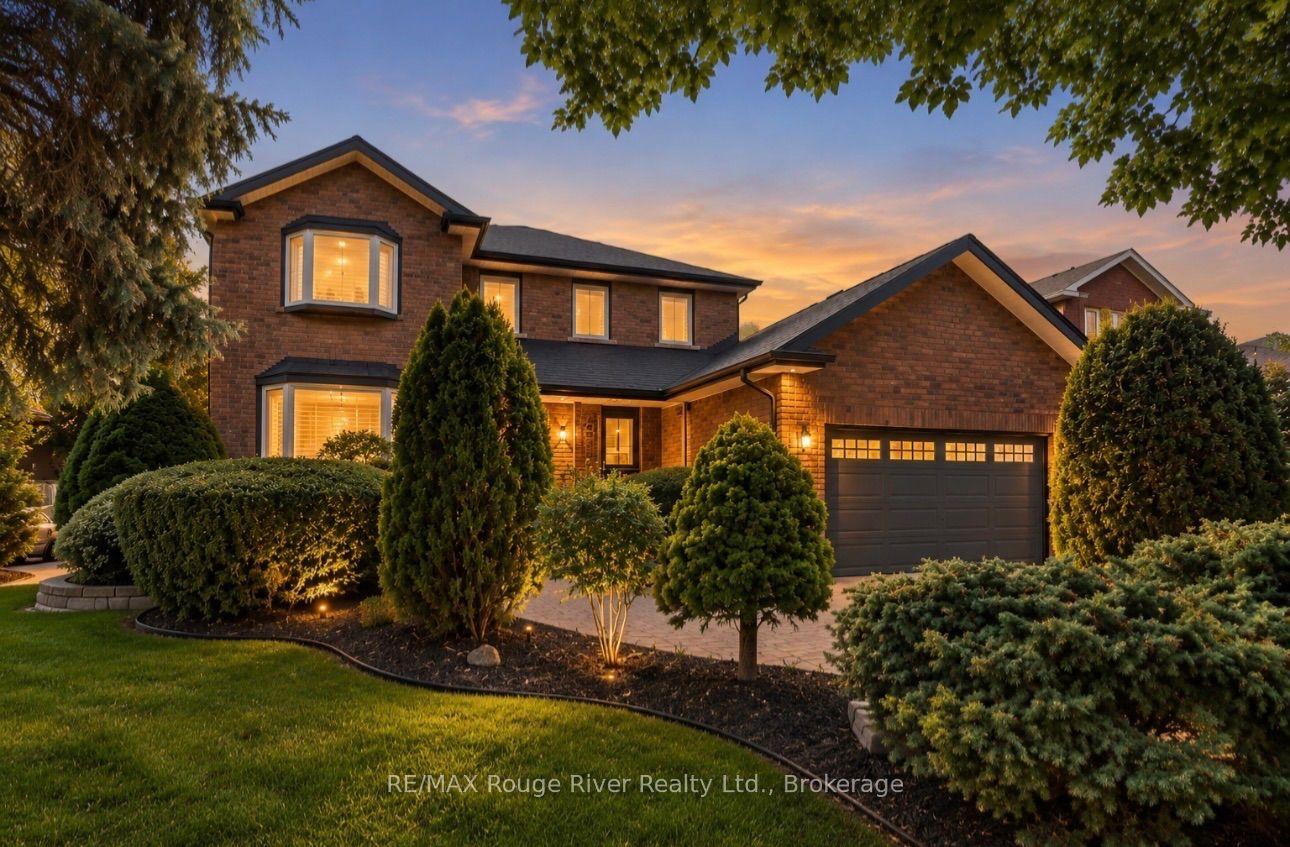 7 Lyndhurst Crescent, Whitby — Detached for sale, photo 1