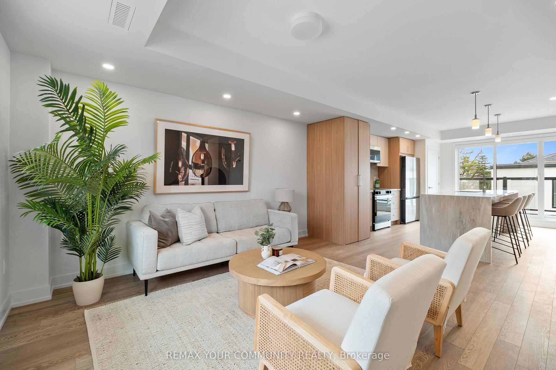34 Poplar Avenue 3 #3, Toronto — Detached for lease, photo 1