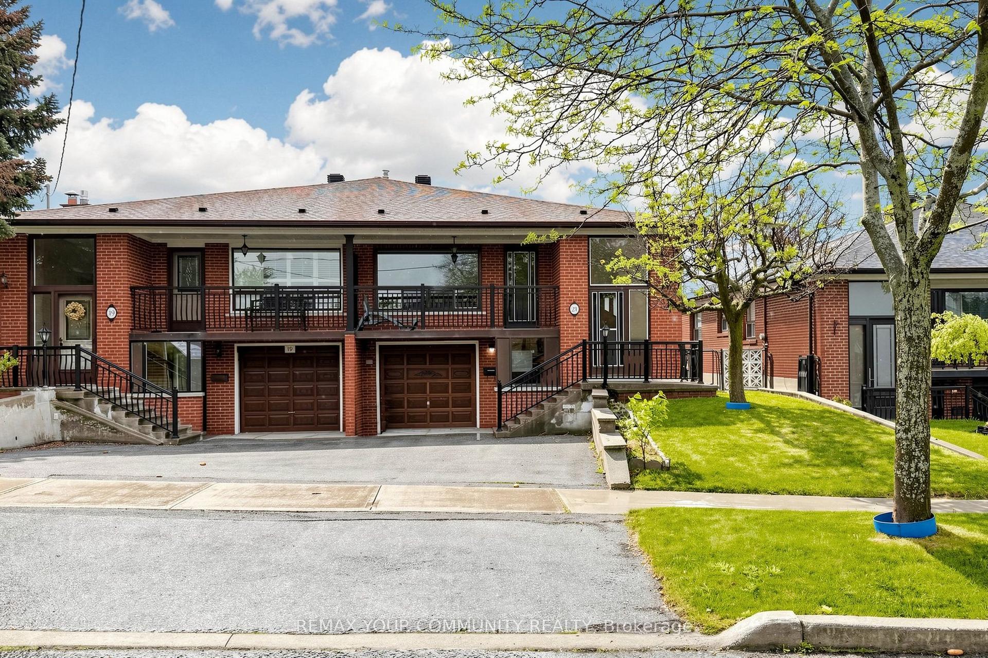 21 Gade Drive, Toronto — Semi-Detached for sale, photo 1