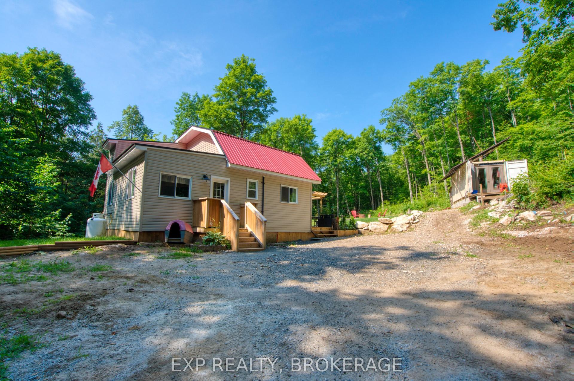 1427 LEWIS Road, Frontenac — Detached for sale, photo 1